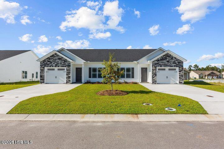 4503 Laurel Ridge Drive B Property Photo 2