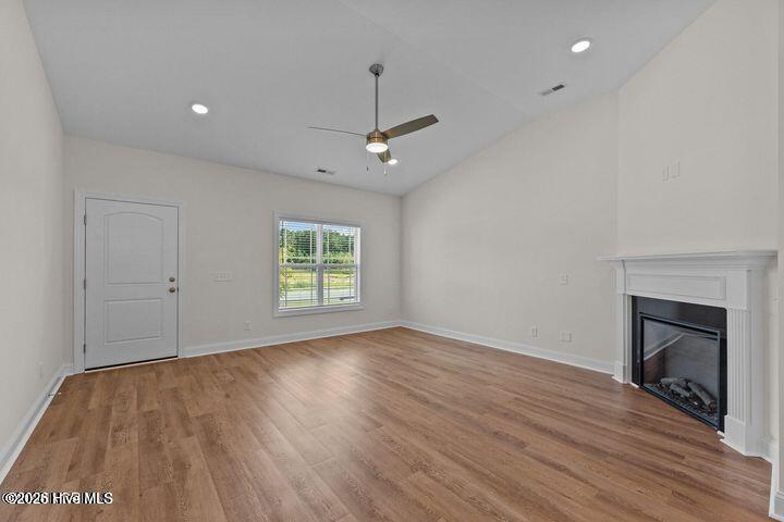 4503 Laurel Ridge Drive B Property Photo 3