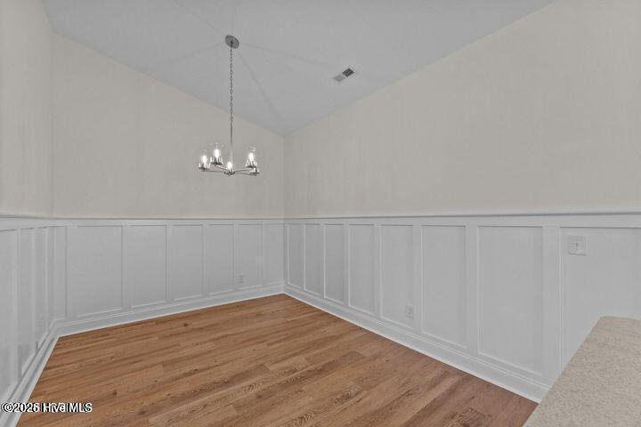 4503 Laurel Ridge Drive B Property Photo 4