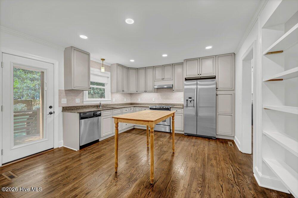 4012 Park Avenue Property Photo 9