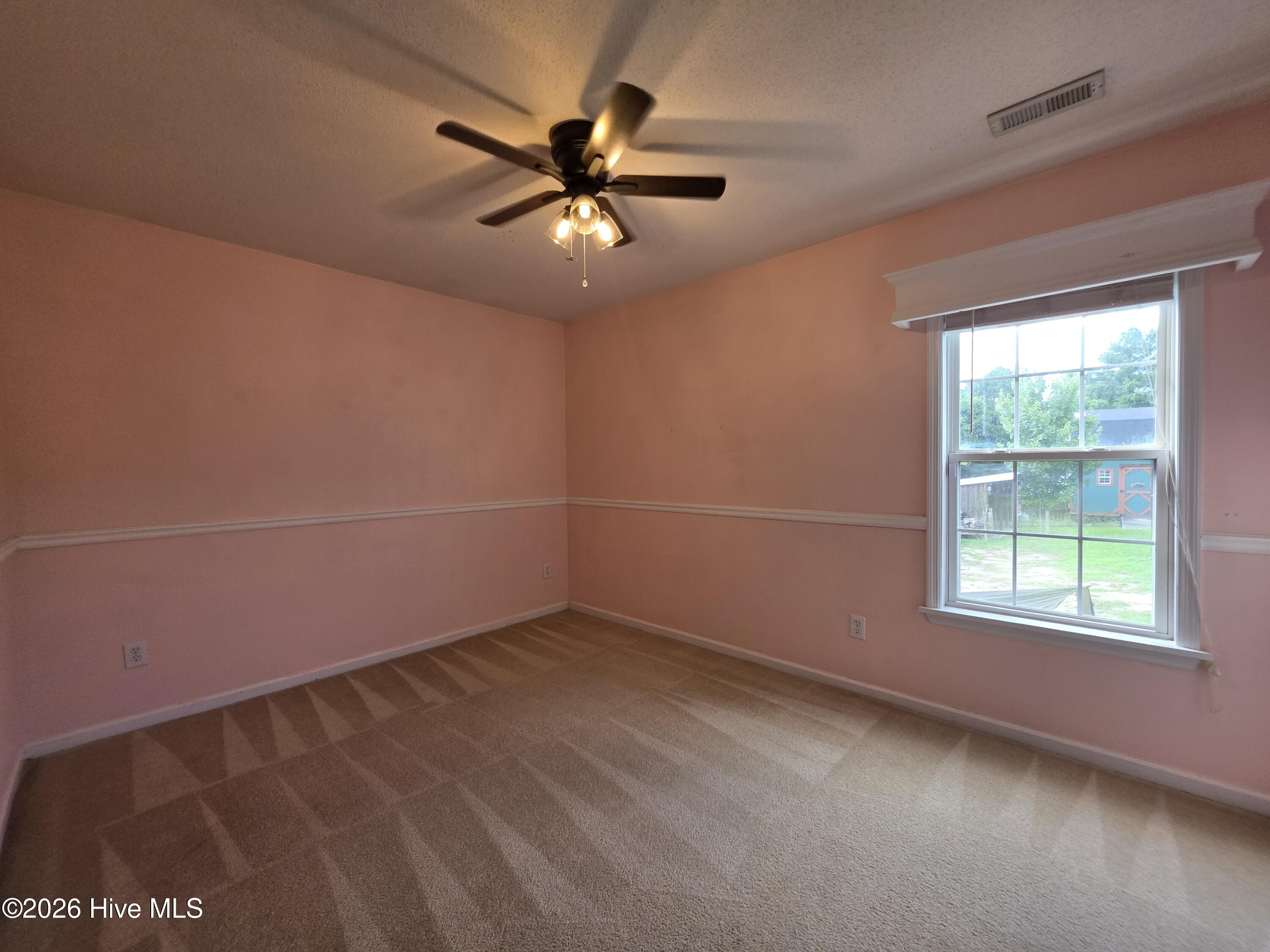 200 Flagstone Lane Property Photo 10