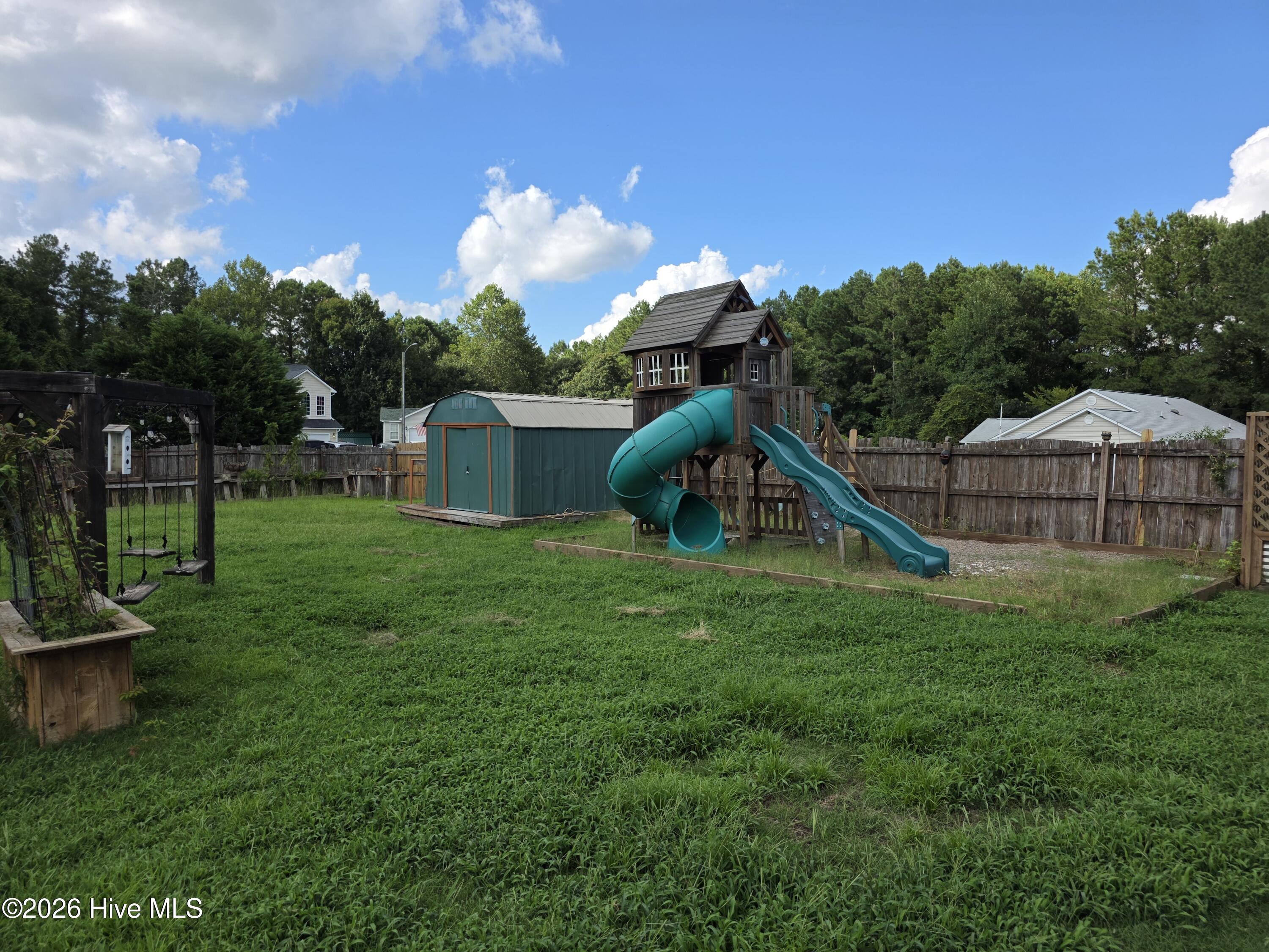 200 Flagstone Lane Property Photo 27