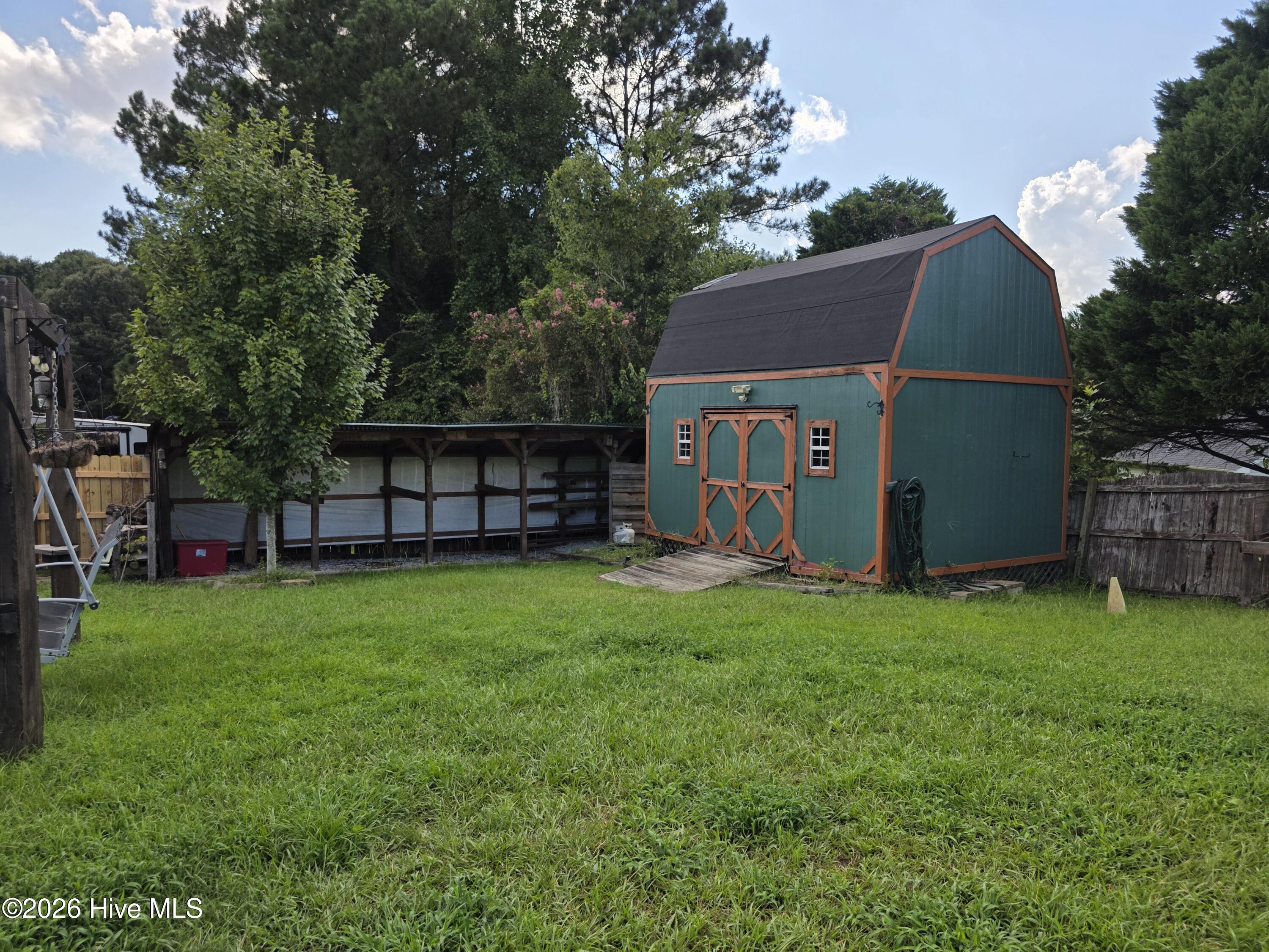 200 Flagstone Lane Property Photo 29