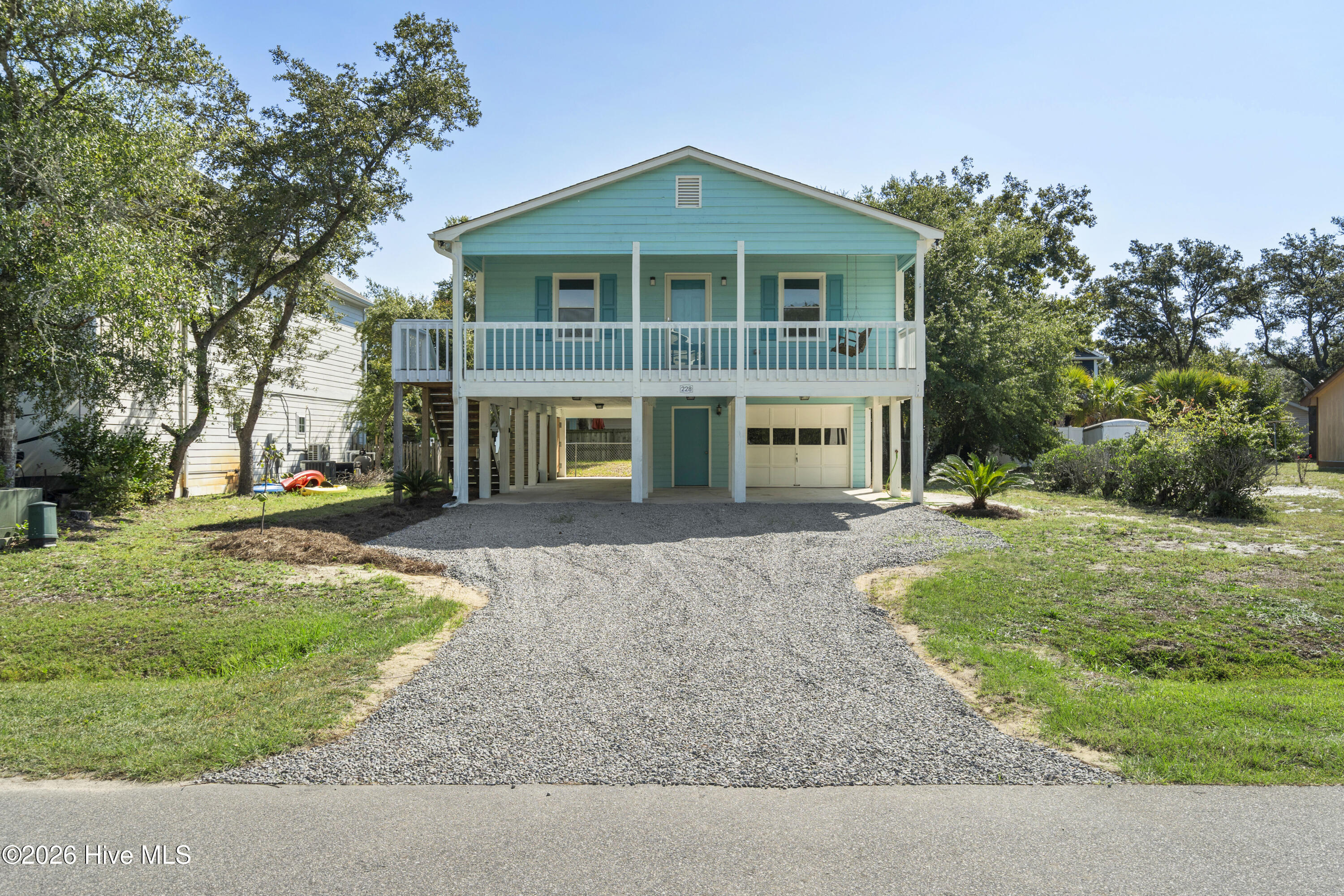 228 Ne 52nd Street Property Photo 3