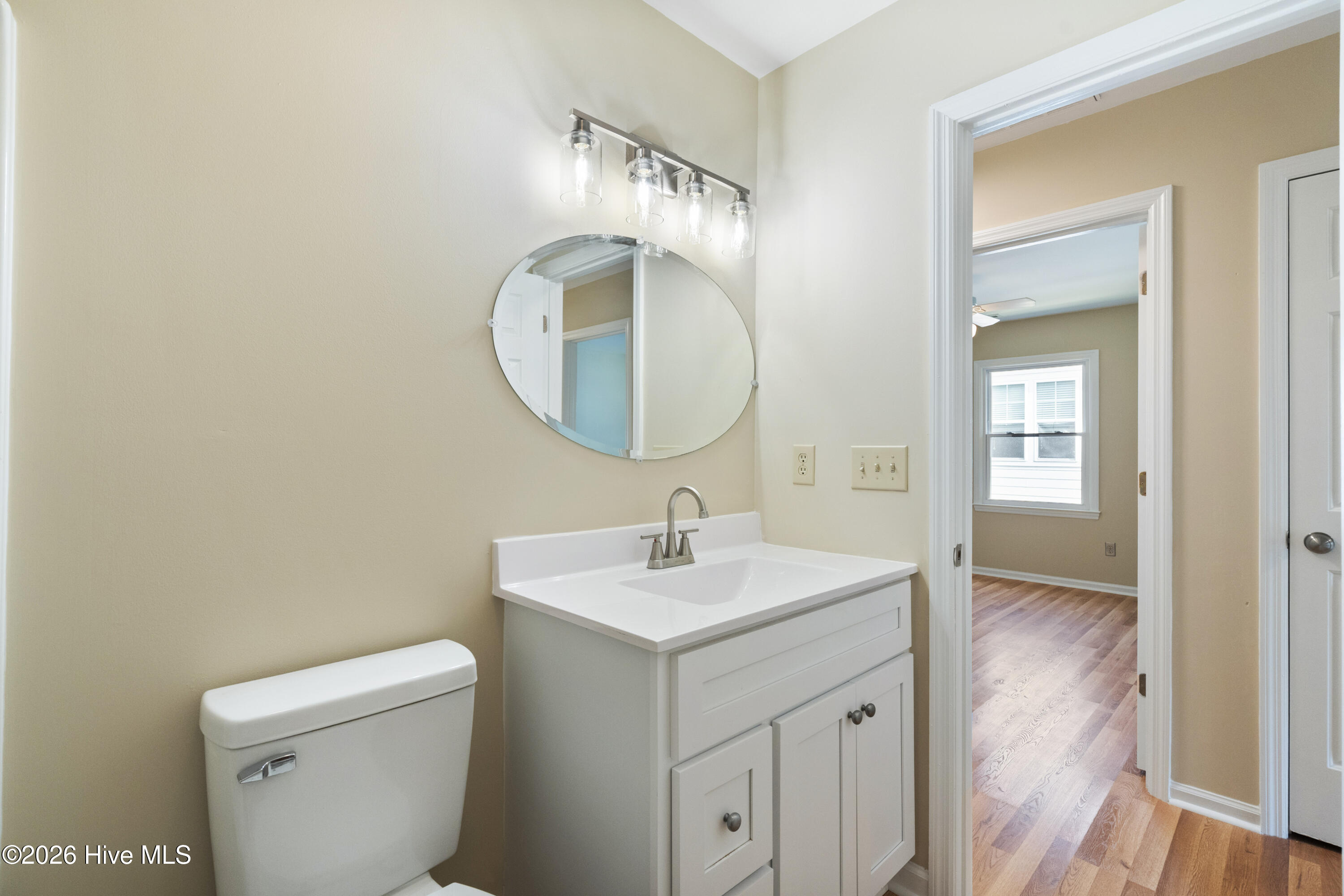 228 Ne 52nd Street Property Photo 38