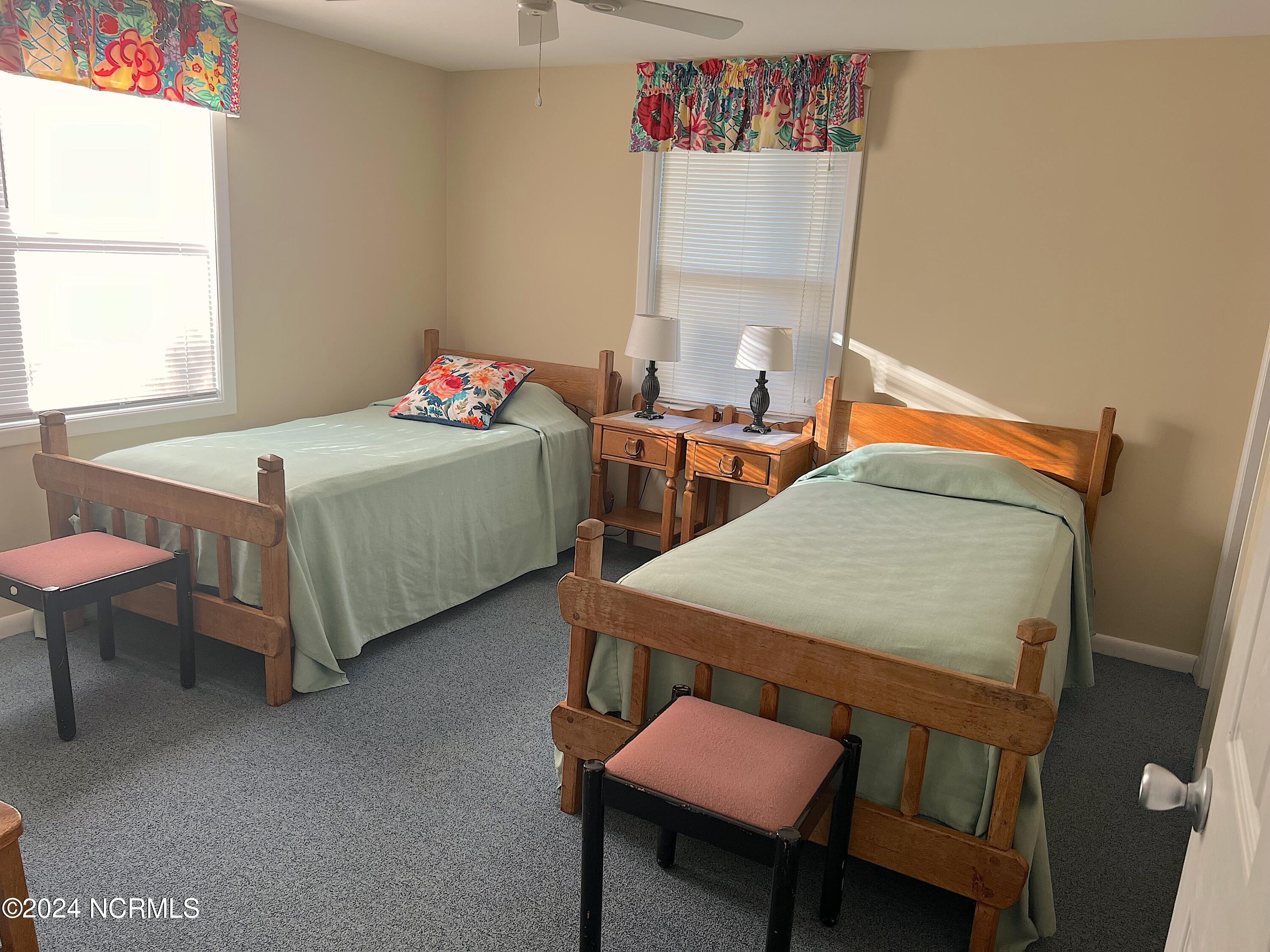 5204 Ocean Drive Property Photo 14