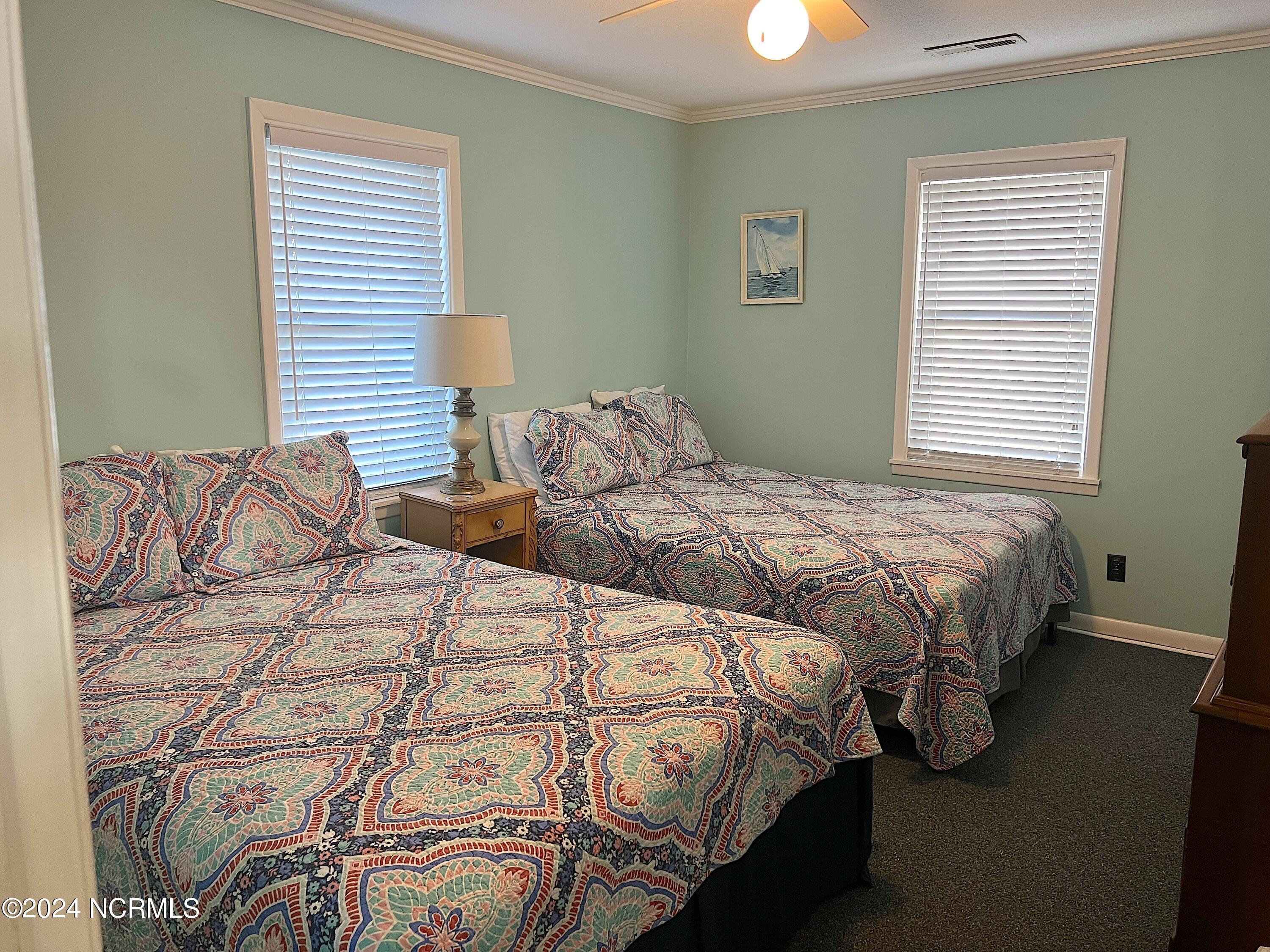 5204 Ocean Drive Property Photo 15