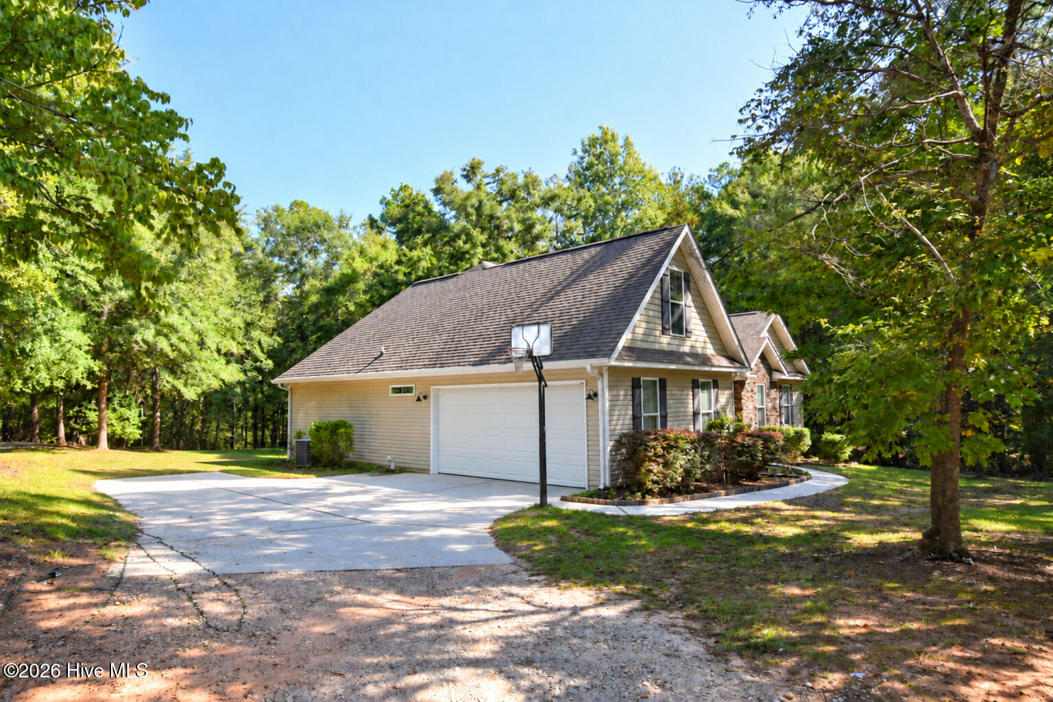 3523 Deerfield Road Property Photo 2