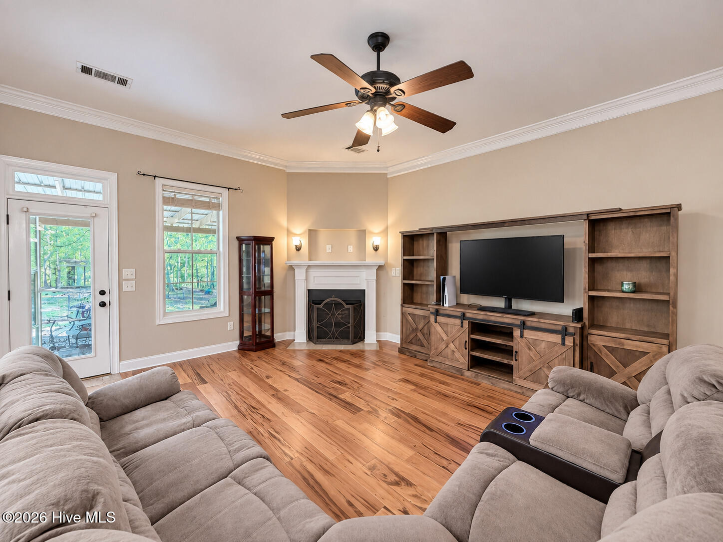 3523 Deerfield Road Property Photo 9