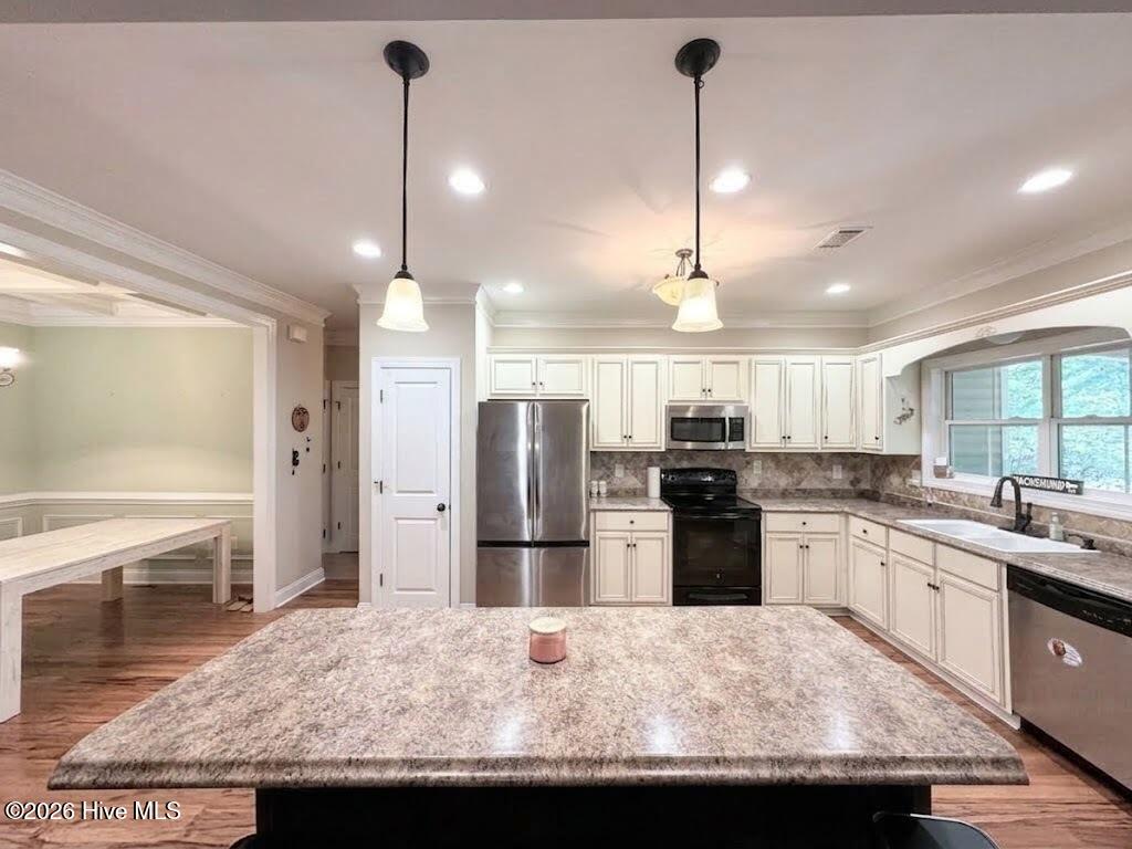 3523 Deerfield Road Property Photo 15
