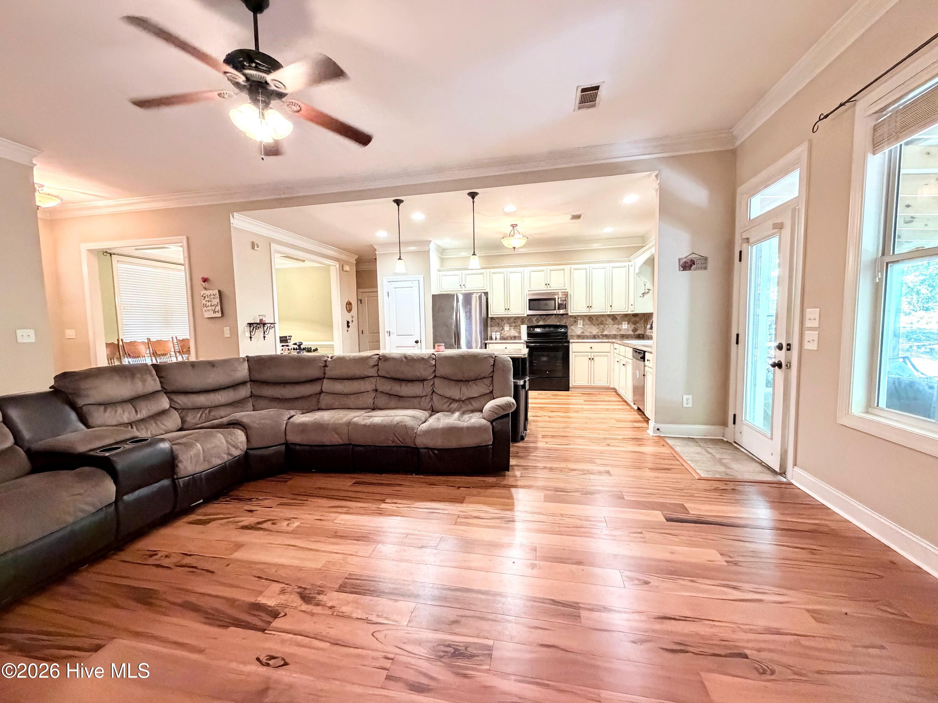 3523 Deerfield Road Property Photo 17