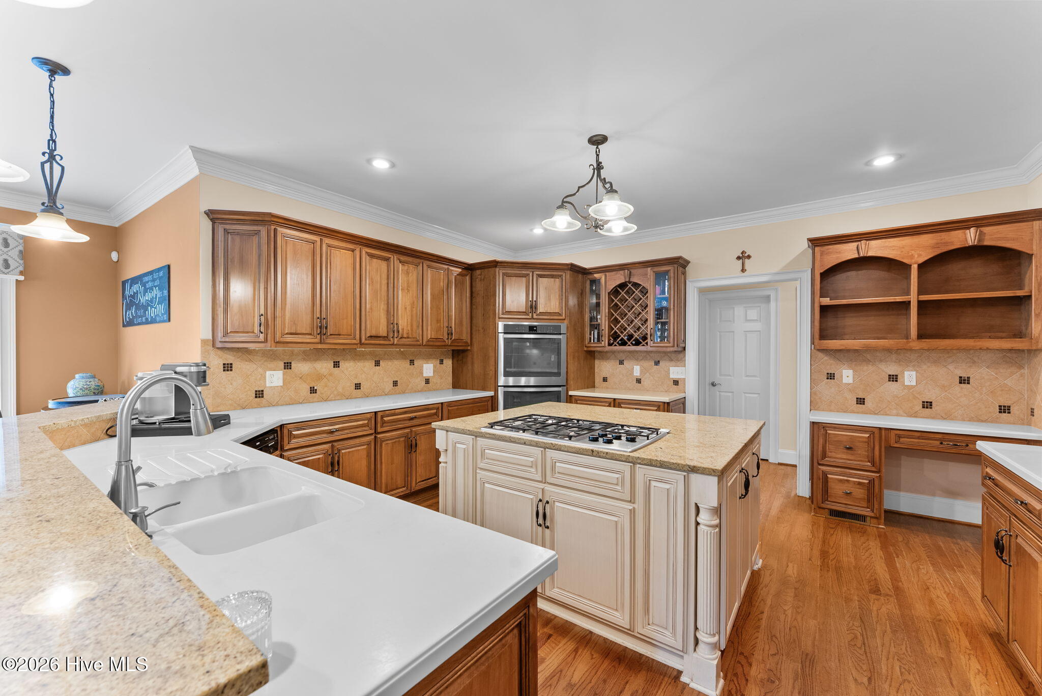 220 Shady Oaks Court Property Photo 15