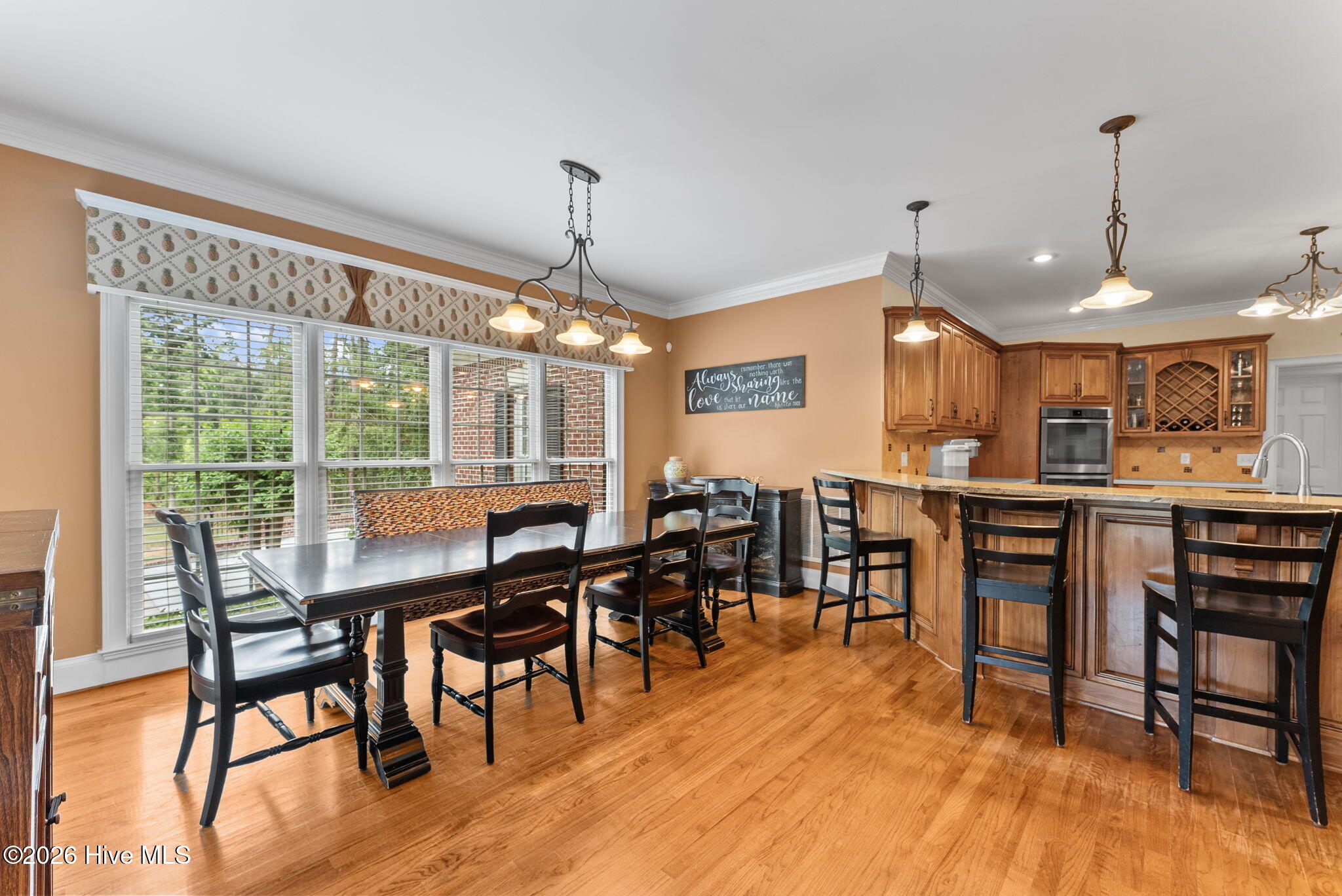 220 Shady Oaks Court Property Photo 16