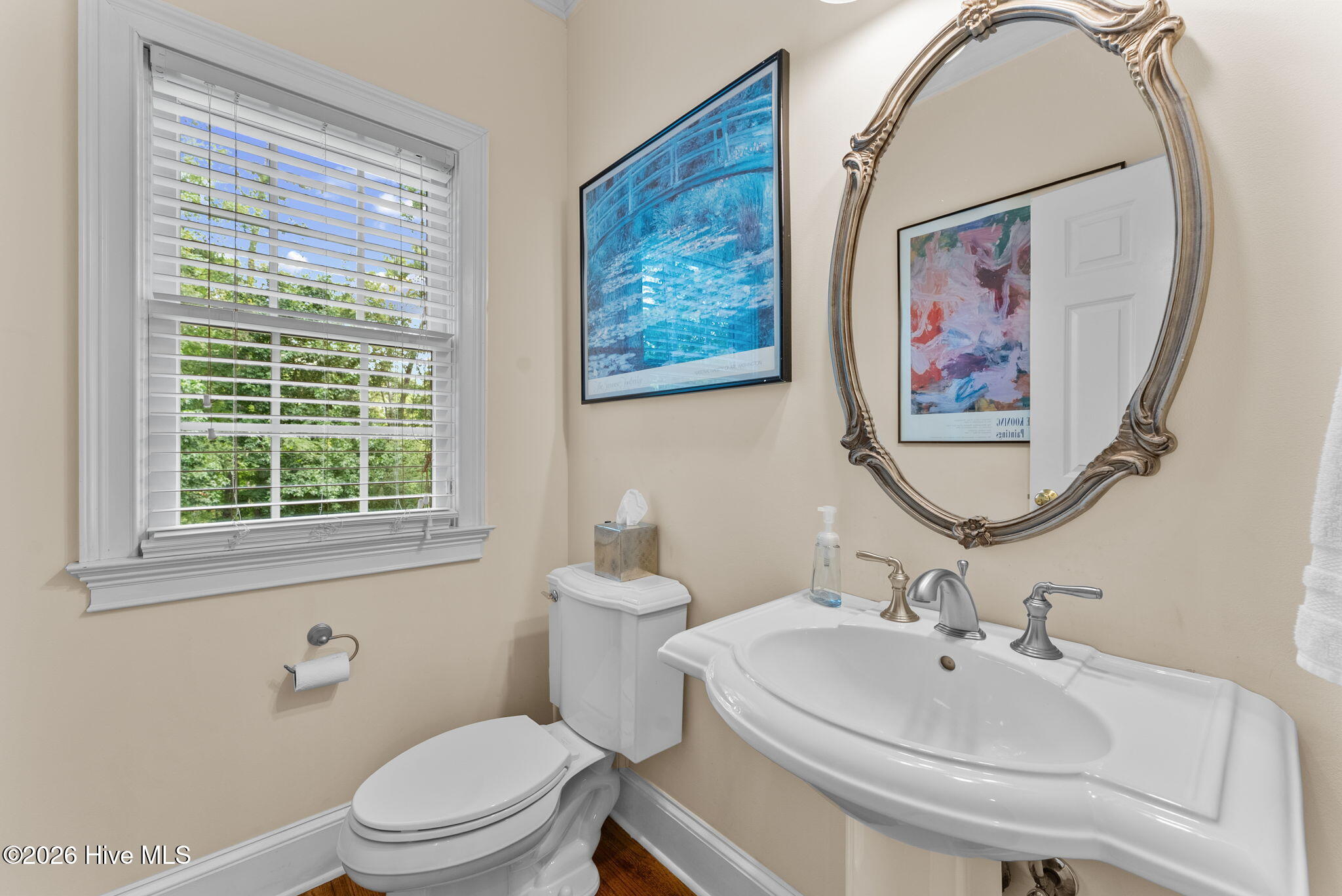 220 Shady Oaks Court Property Photo 18