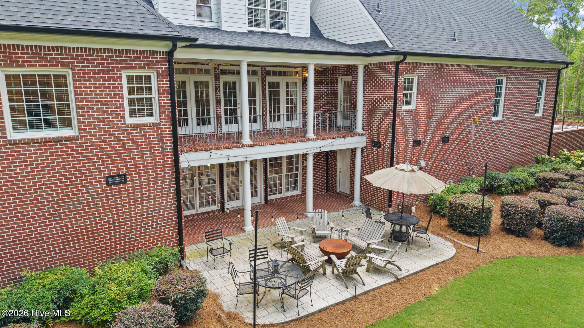 220 Shady Oaks Court Property Photo 40