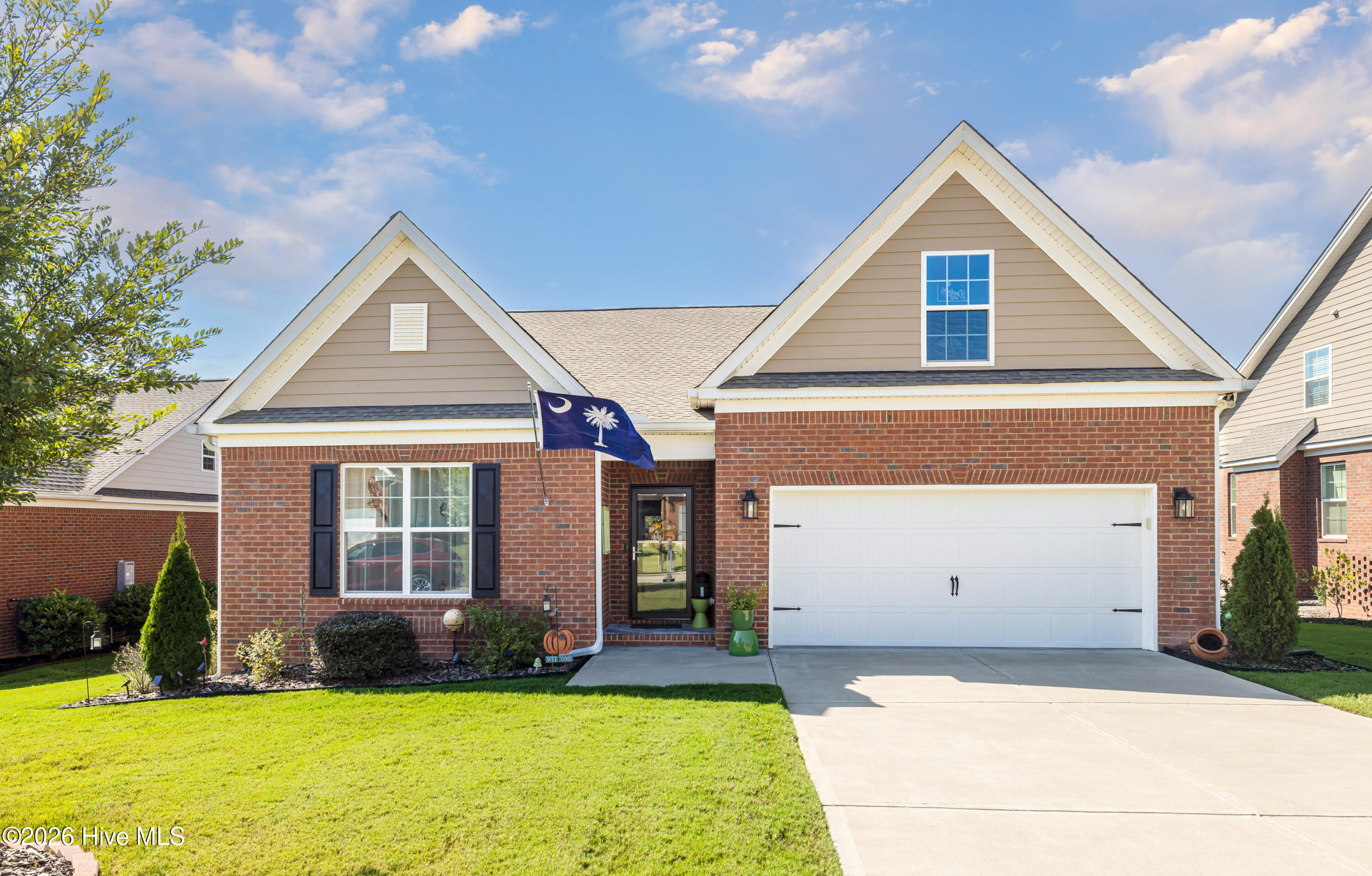 119 Fitzsimmons Drive Property Photo 1