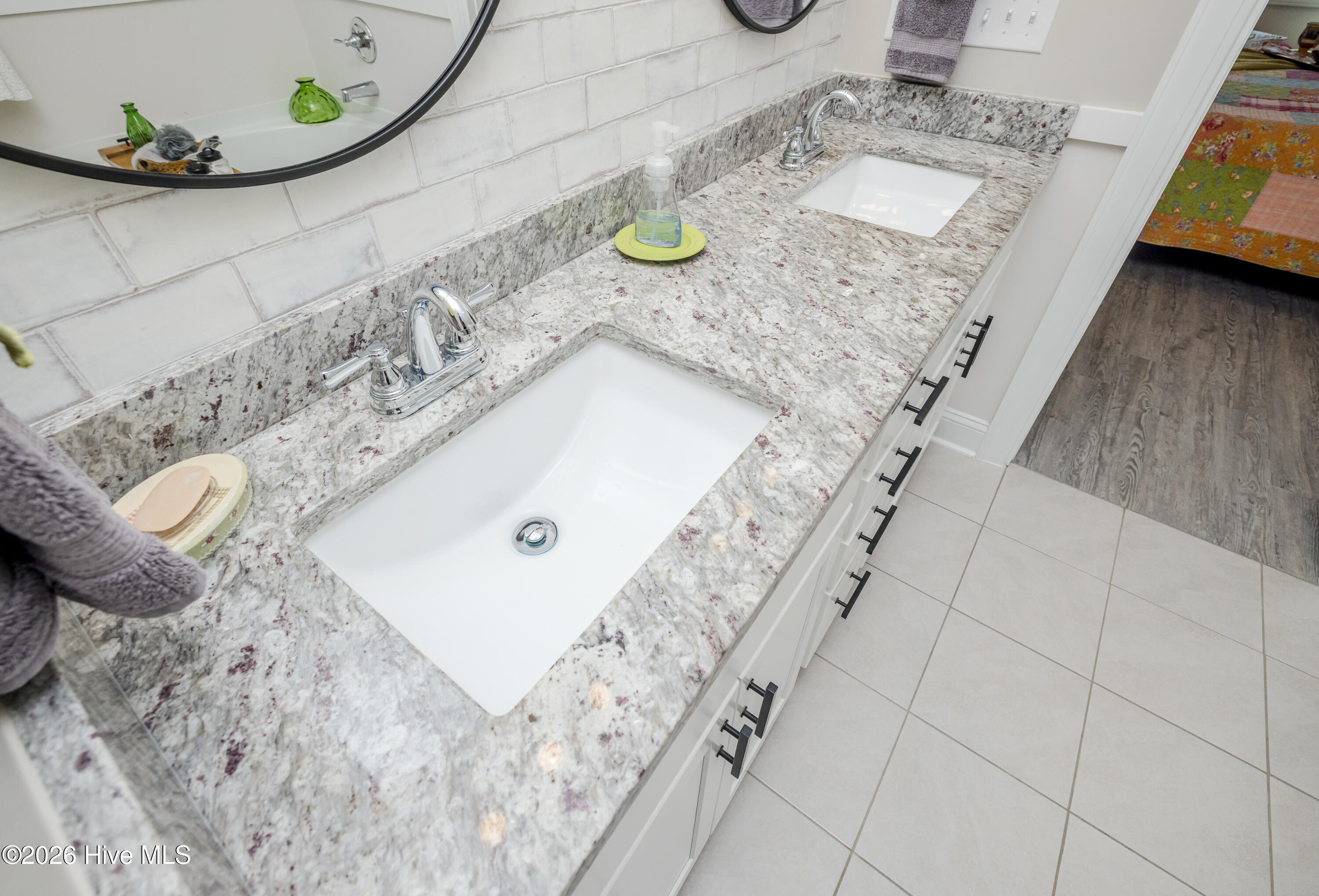 119 Fitzsimmons Drive Property Photo 33