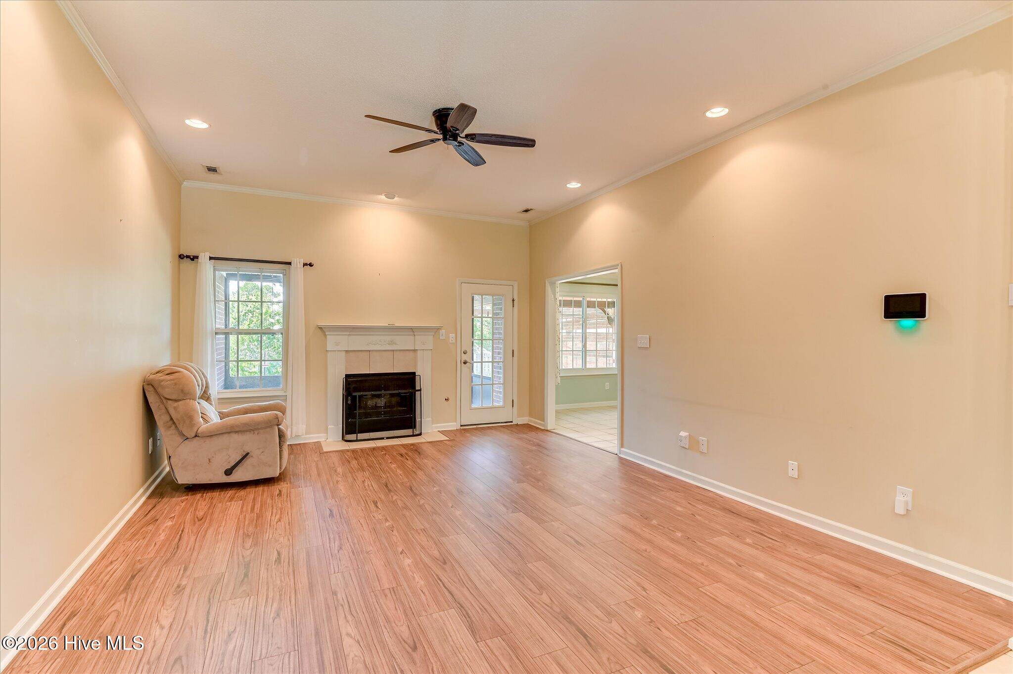 355 Heath Way Property Photo 12