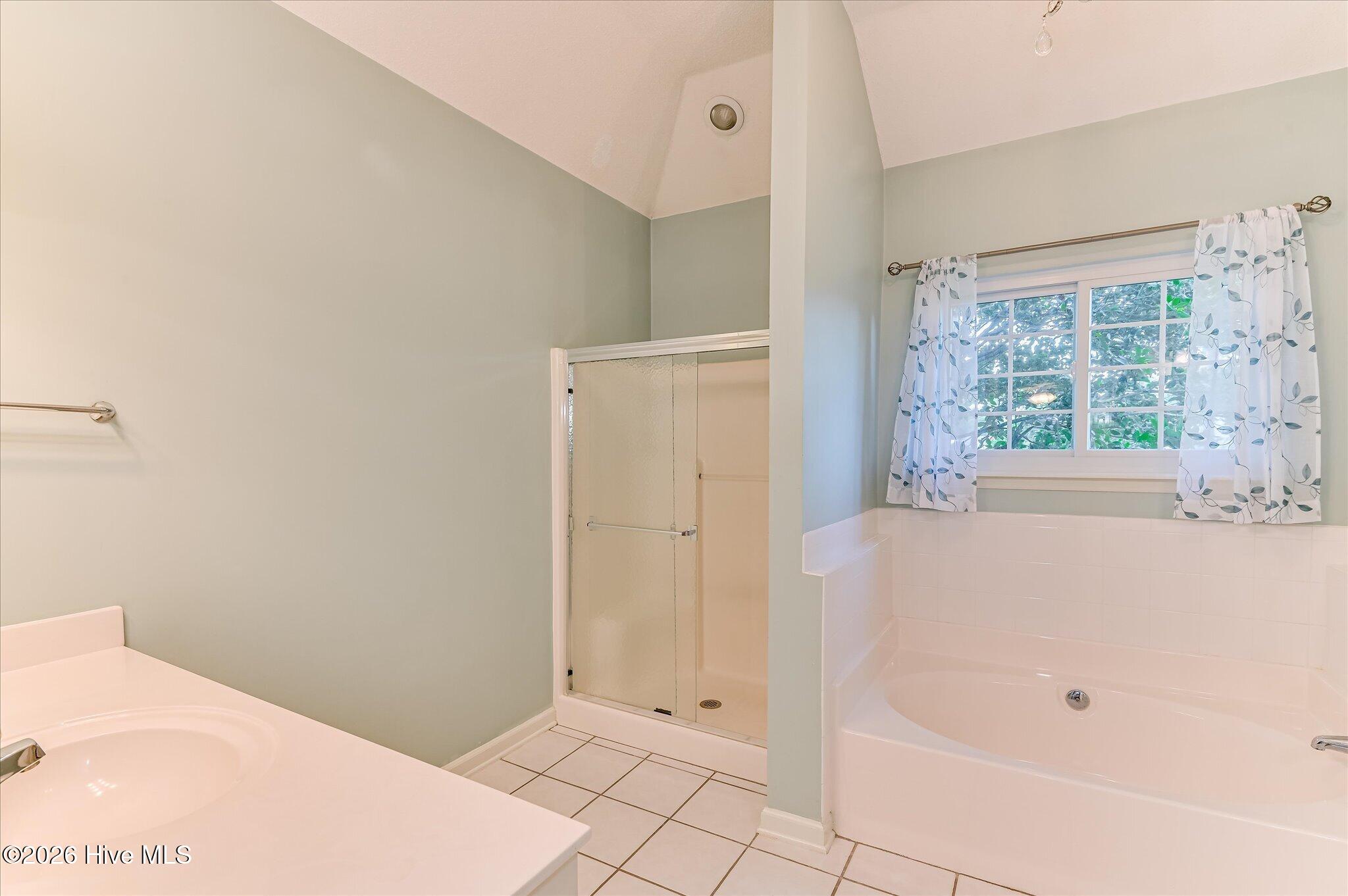 355 Heath Way Property Photo 26