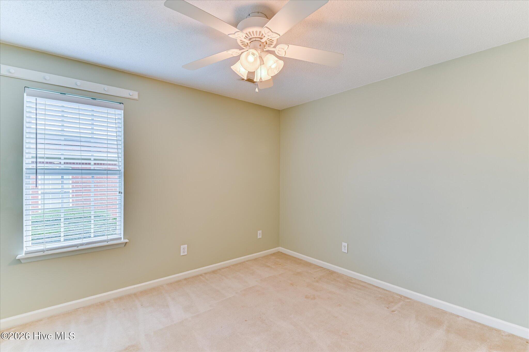 355 Heath Way Property Photo 36