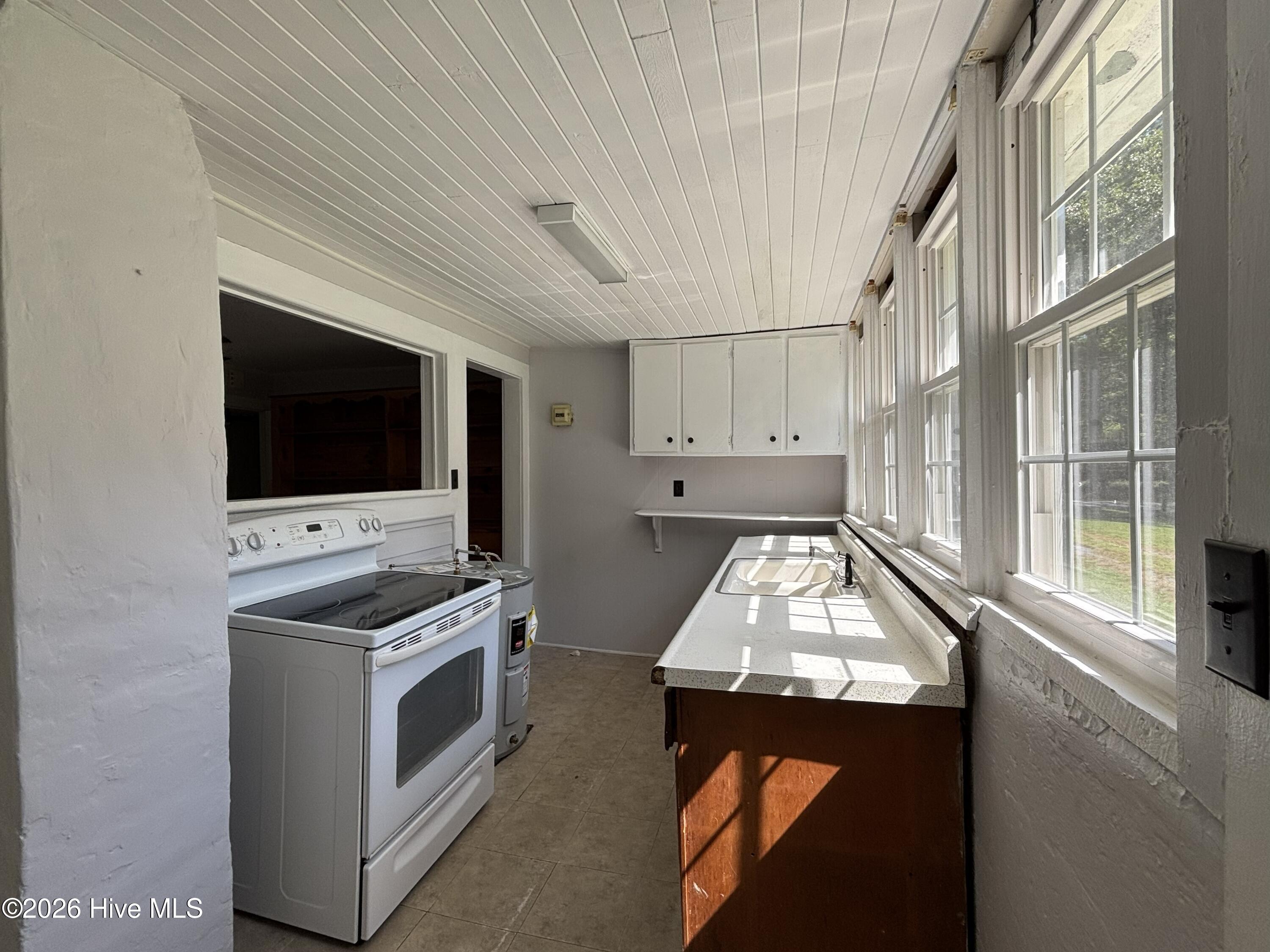 148 Oscar Road Property Photo 7