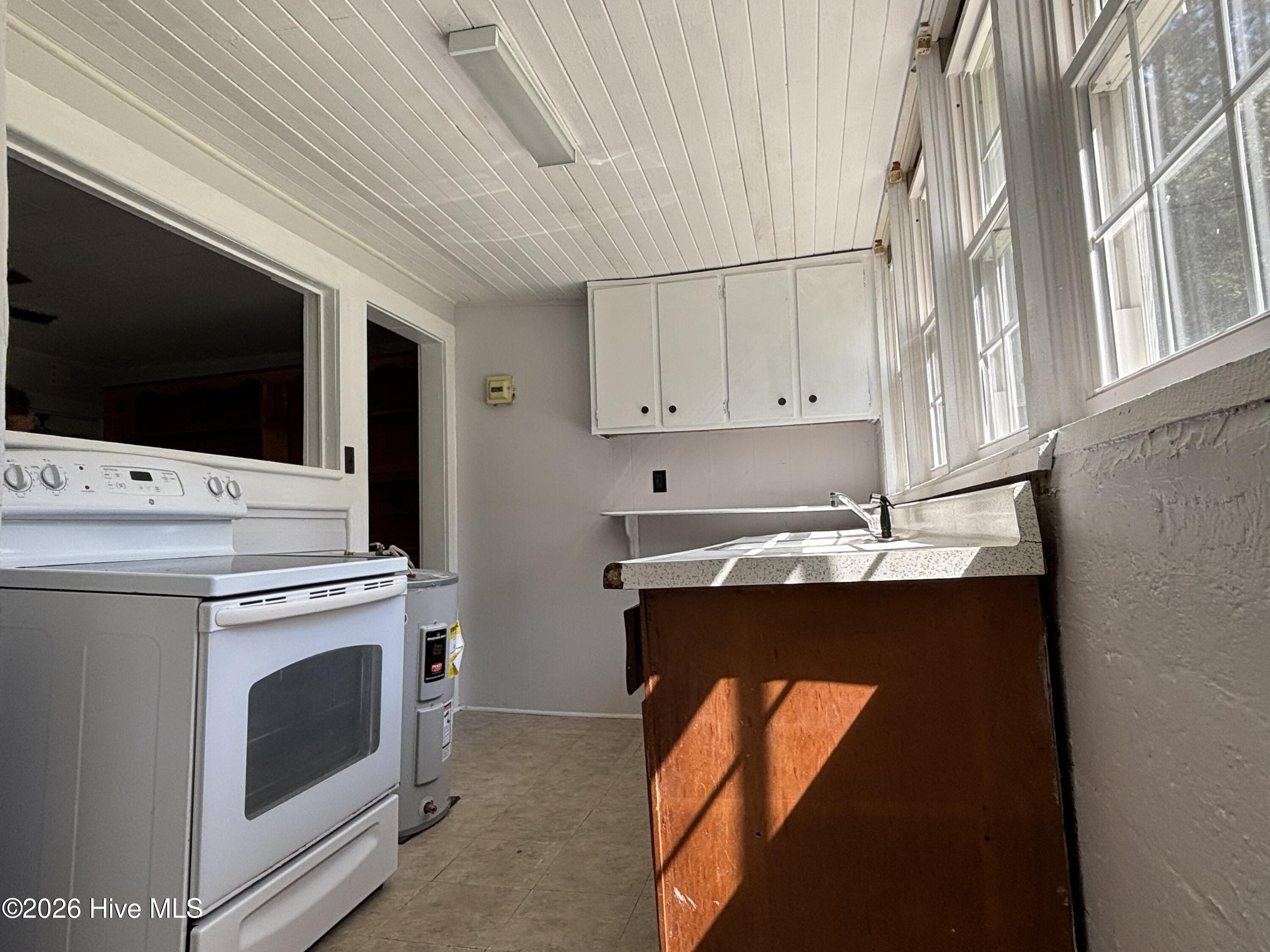 148 Oscar Road Property Photo 8