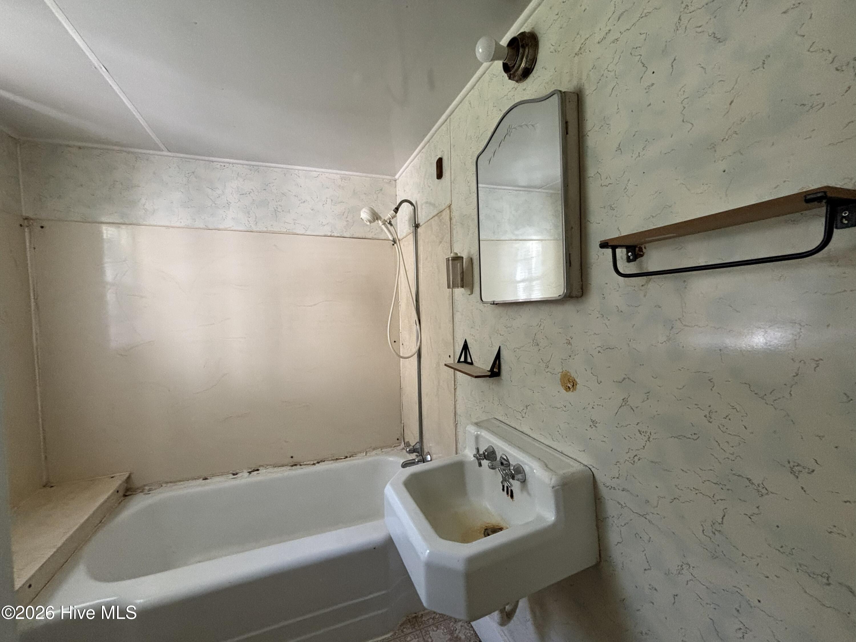 148 Oscar Road Property Photo 15