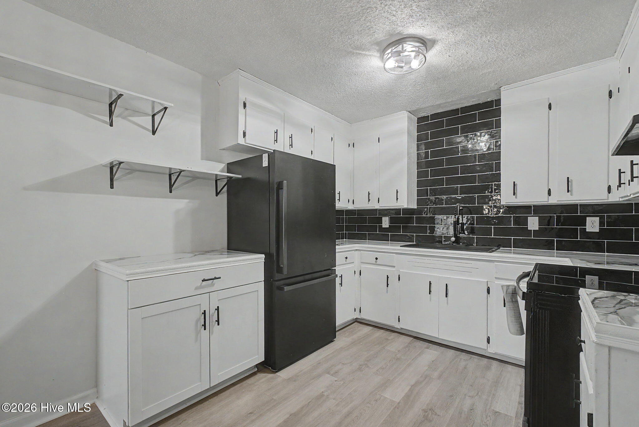 3239 Charleston Highway 1 Property Photo 6