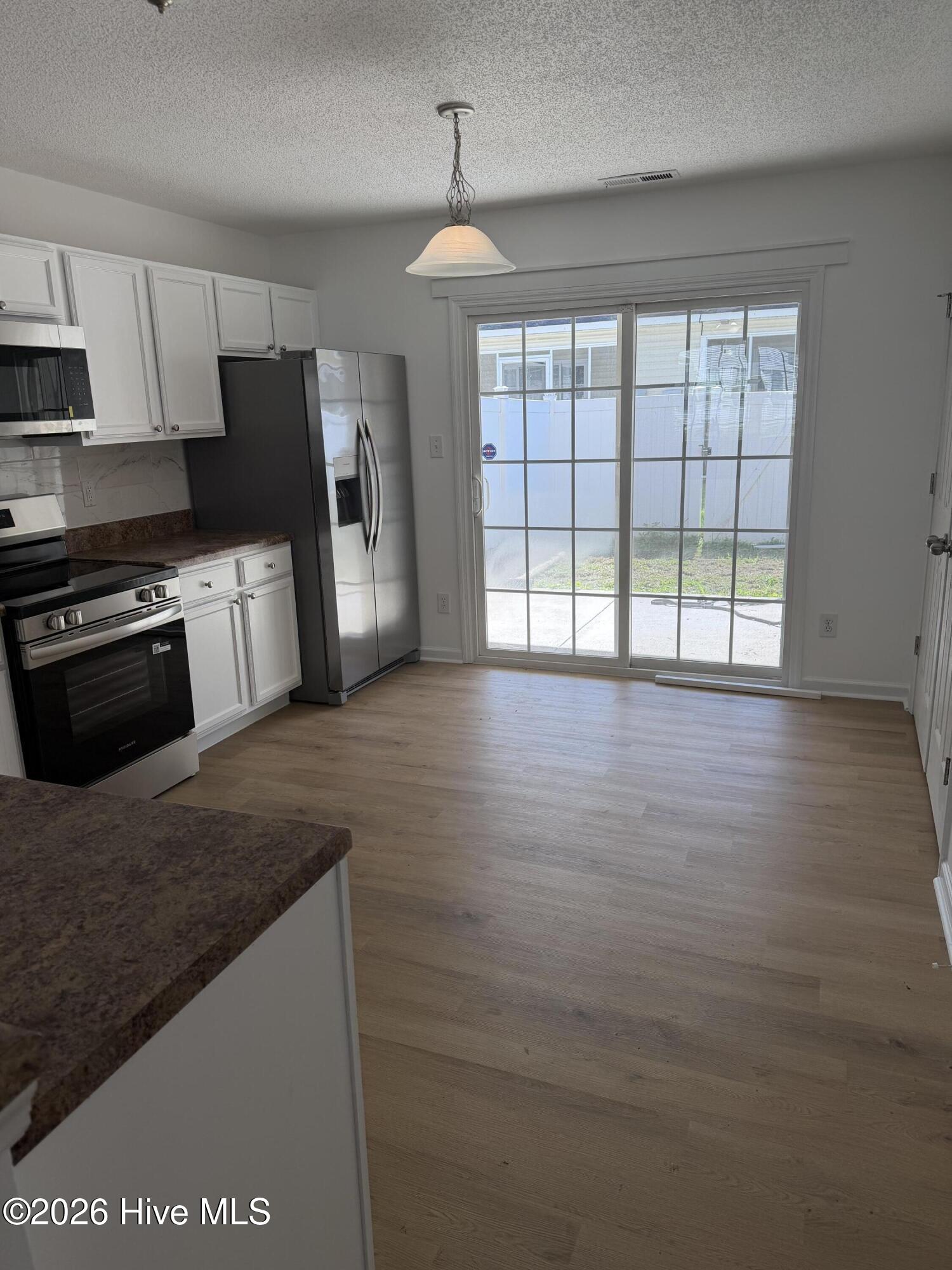 7009 Banister Loop Property Photo 10