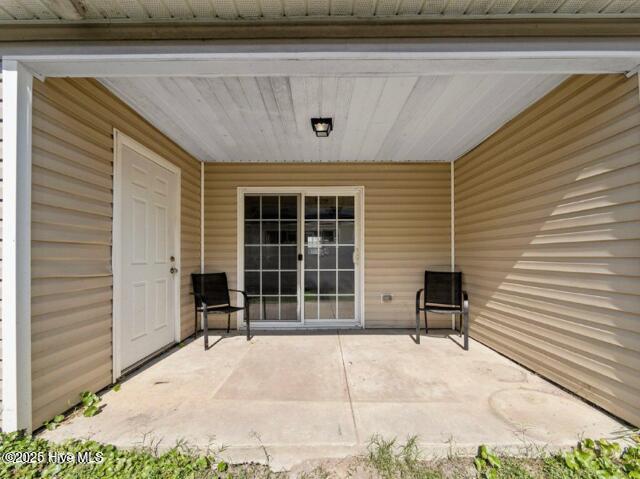 7009 Banister Loop Property Photo 23