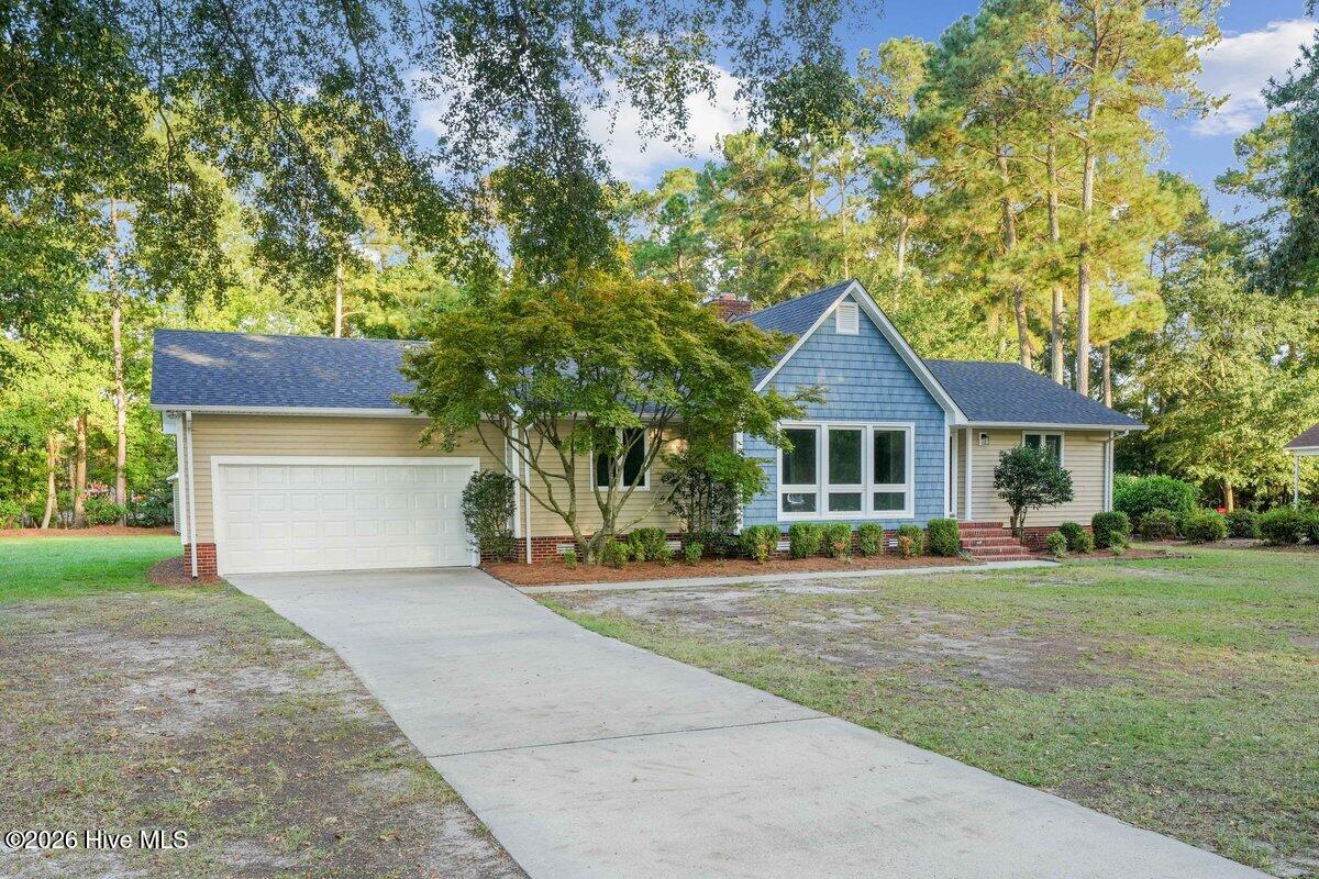 4419 Lauradale Drive Property Photo 3