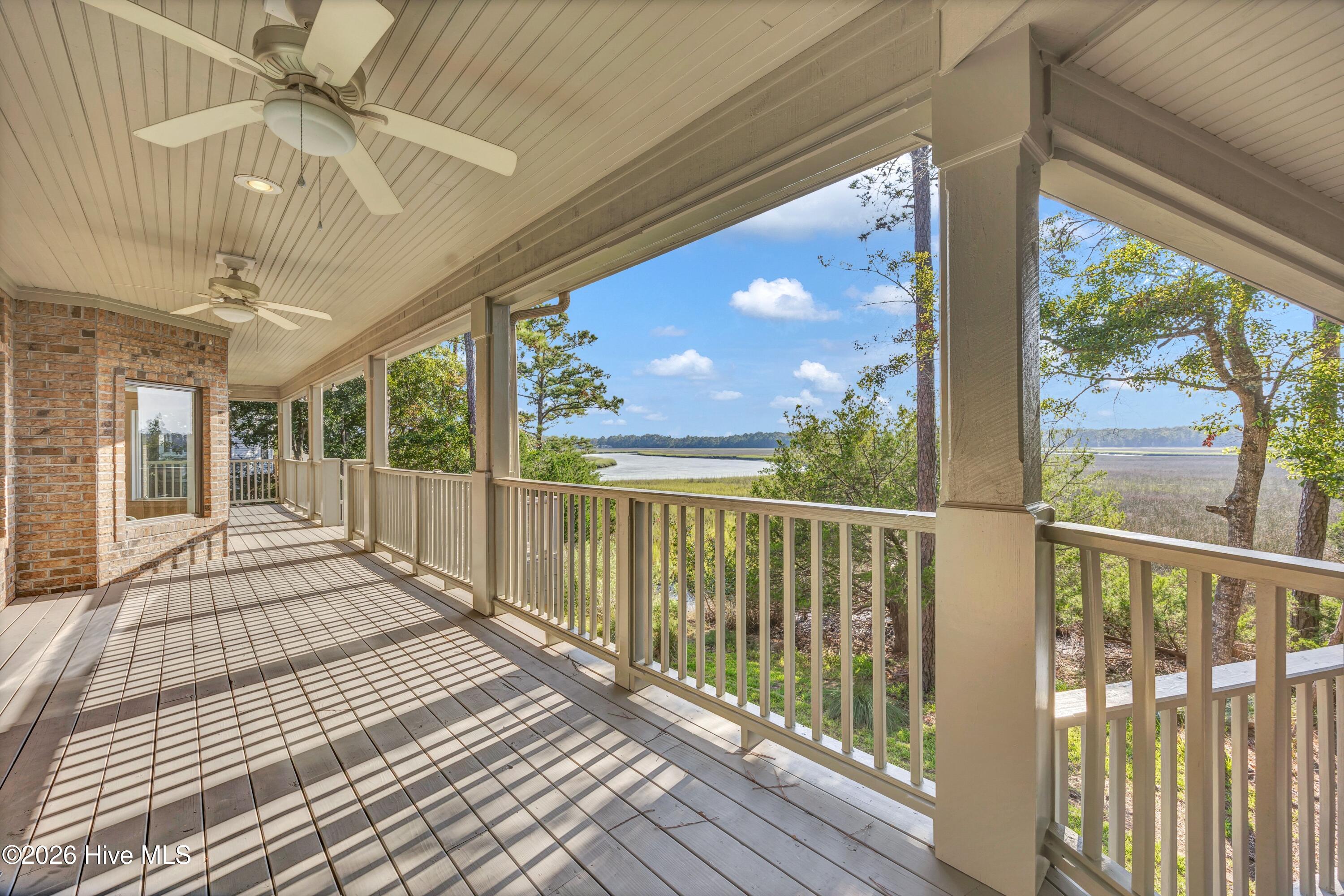 467 Herring Gull Court Se Property Photo 14