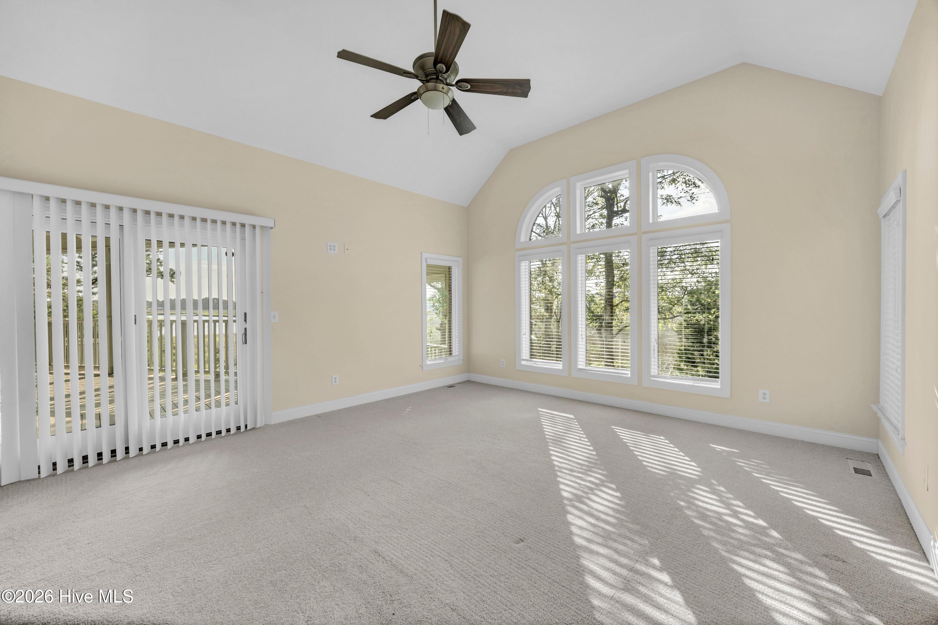 467 Herring Gull Court Se Property Photo 32
