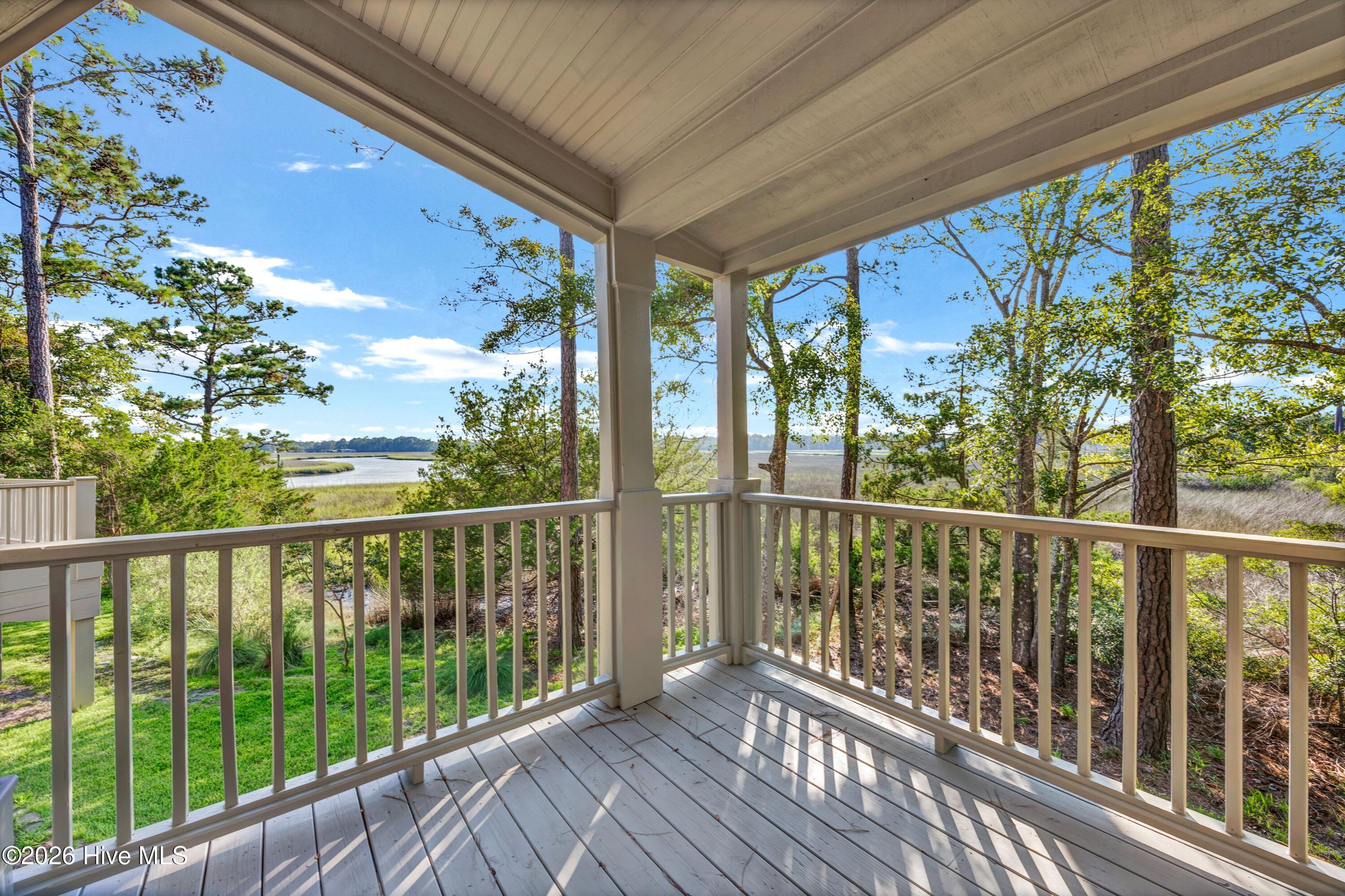 467 Herring Gull Court Se Property Photo 33