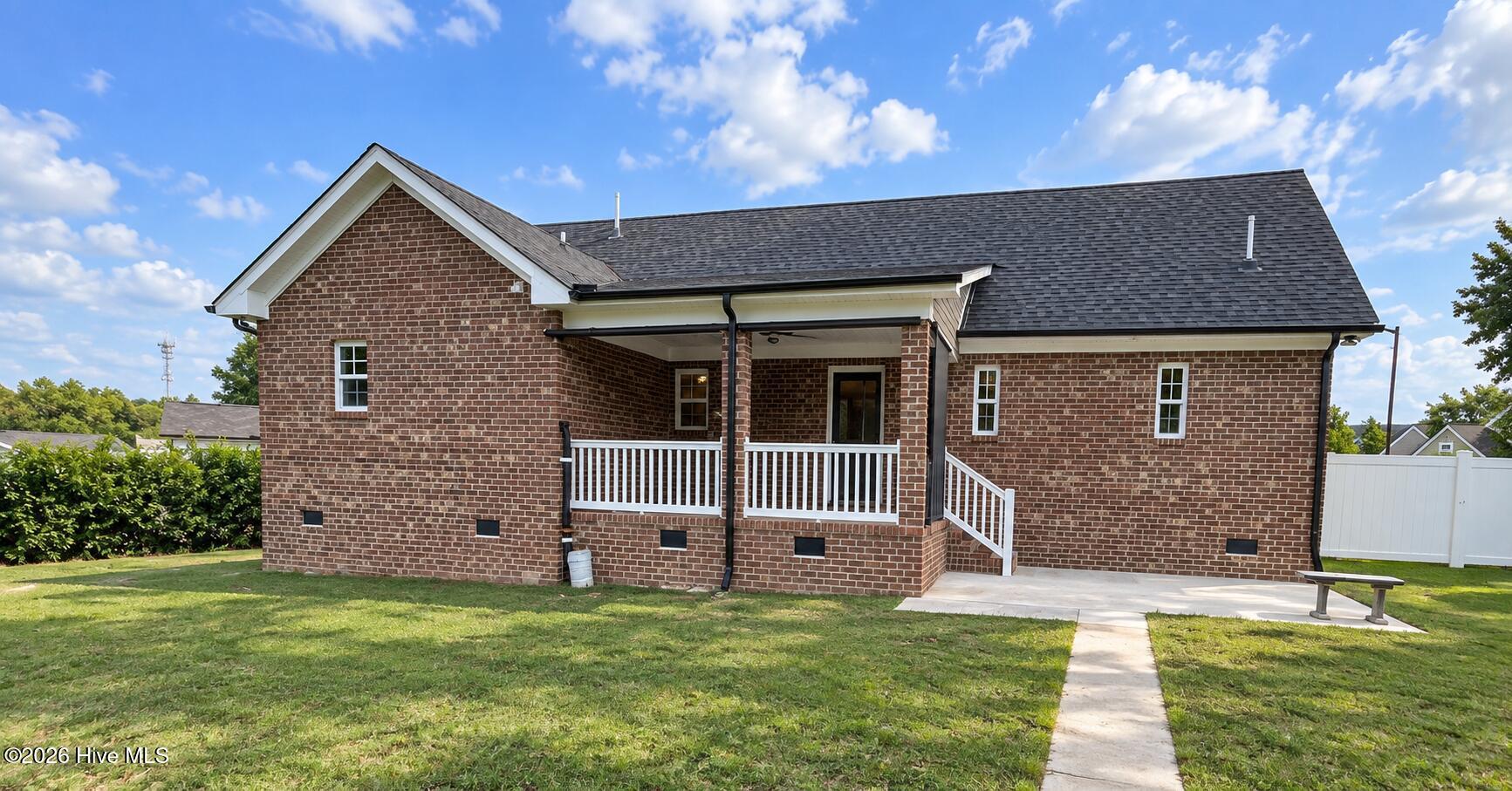 3210 Grapevine Court W Property Photo 11