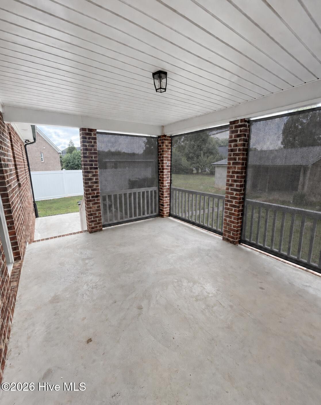 3210 Grapevine Court W Property Photo 15