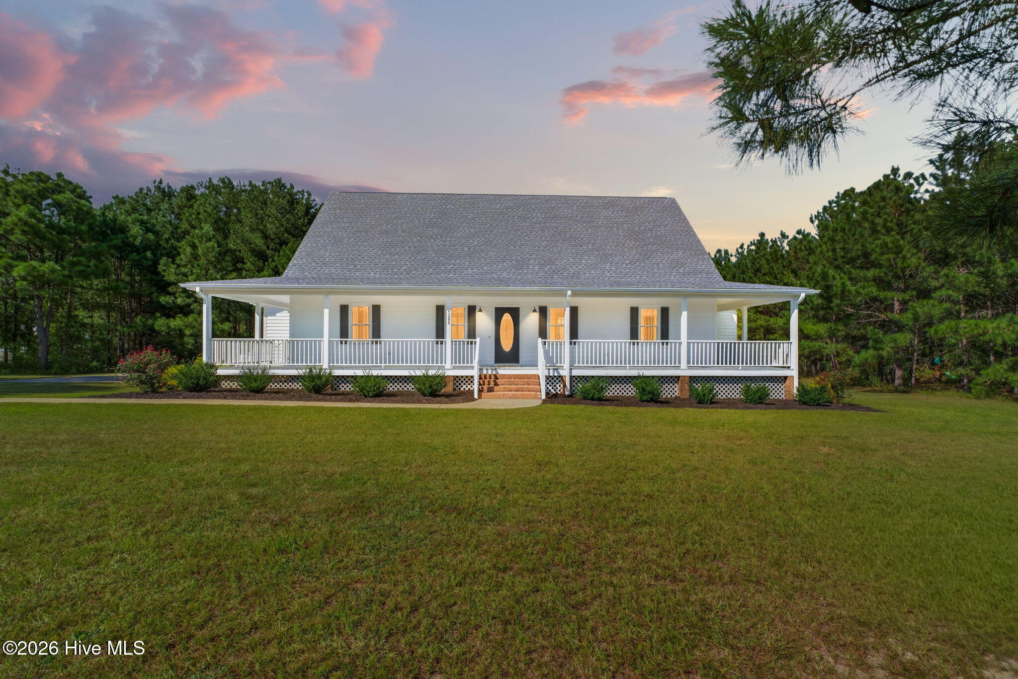 1200 Honeycutt Road Property Photo 1