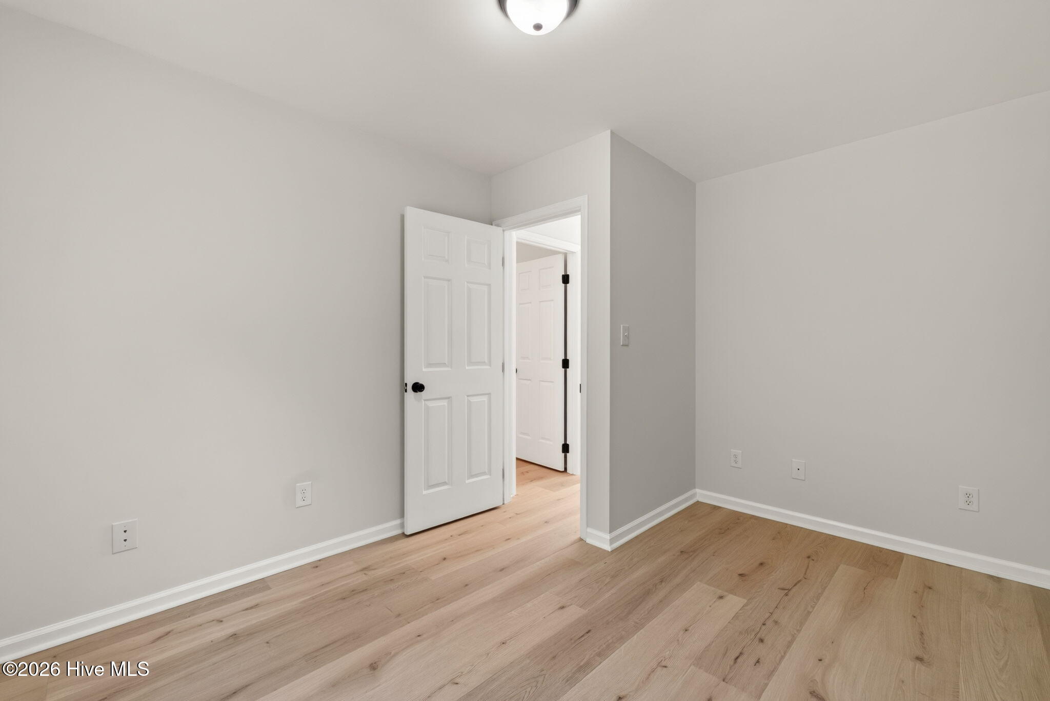 1200 Honeycutt Road Property Photo 32