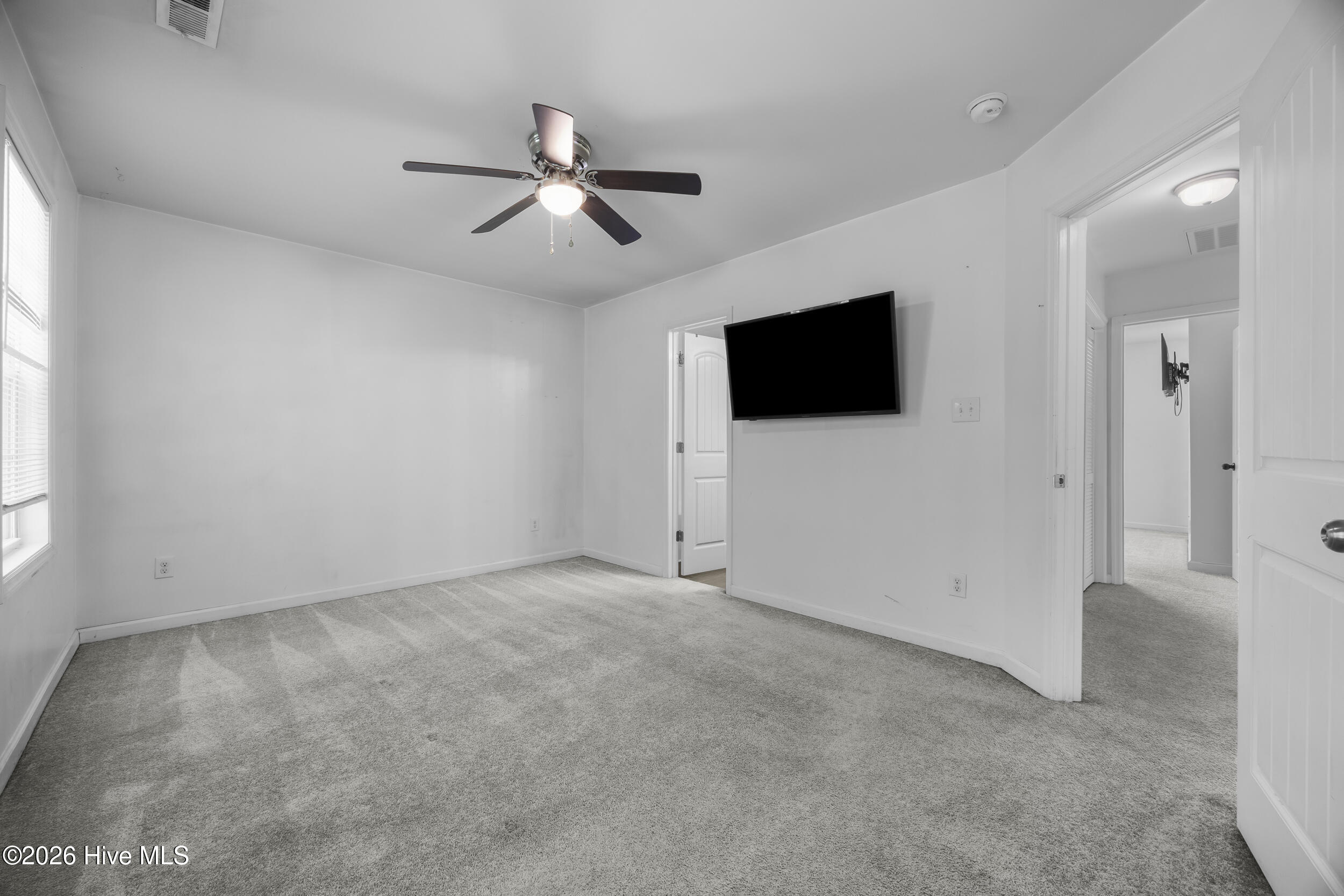 302 Kenan Loop Property Photo 19