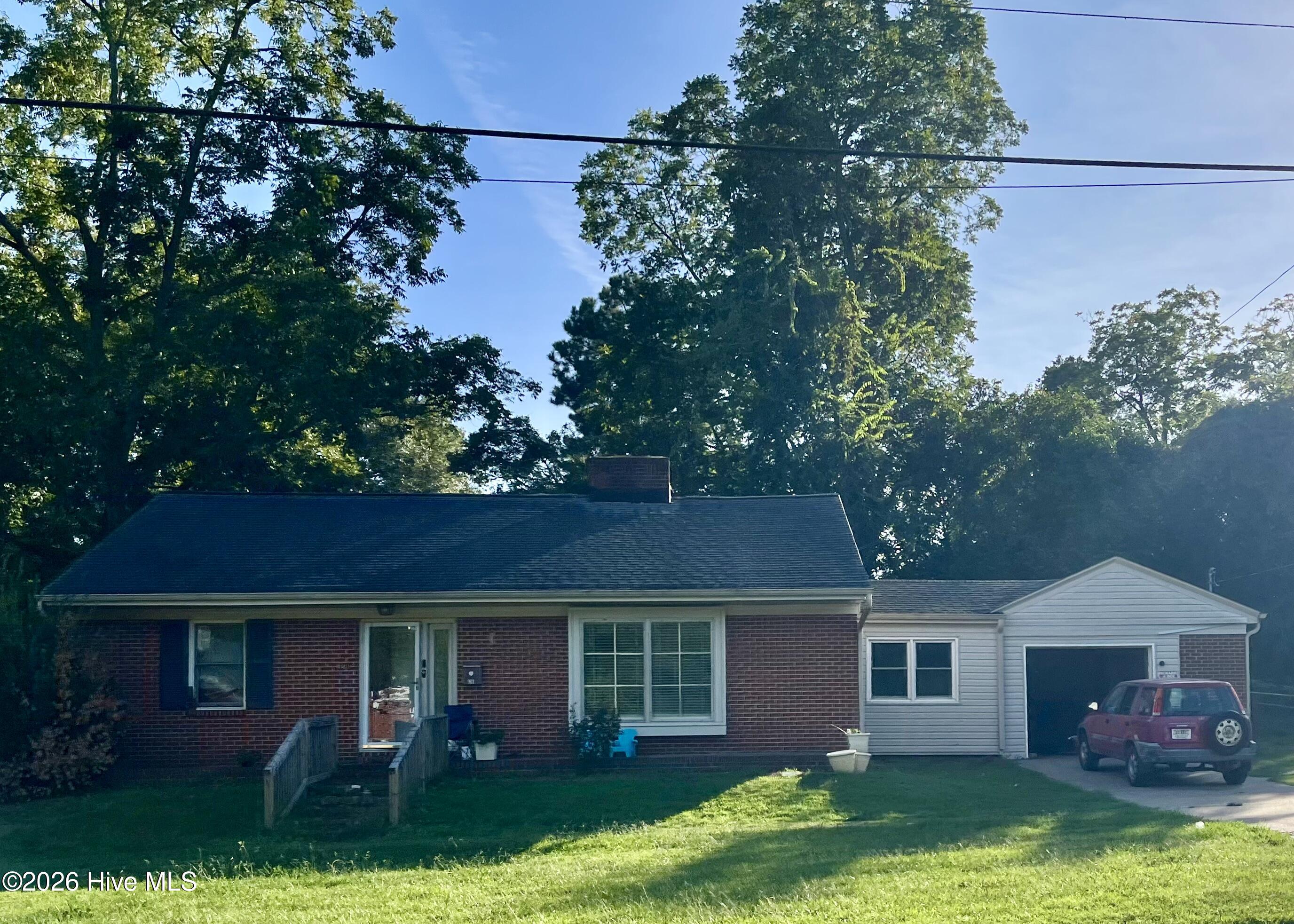 901 N Haughton Street N Property Photo 1