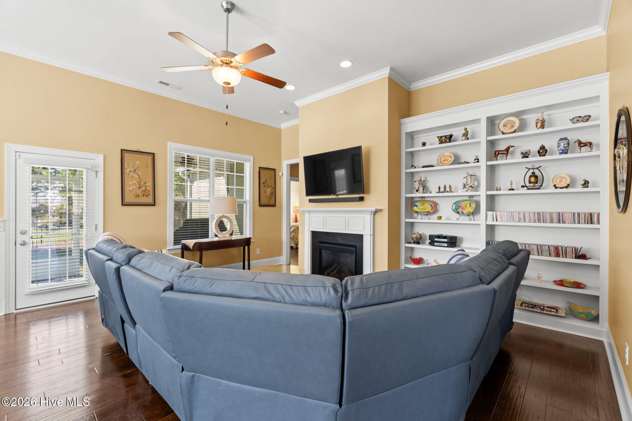 4873 Frasier Circle Property Photo 4