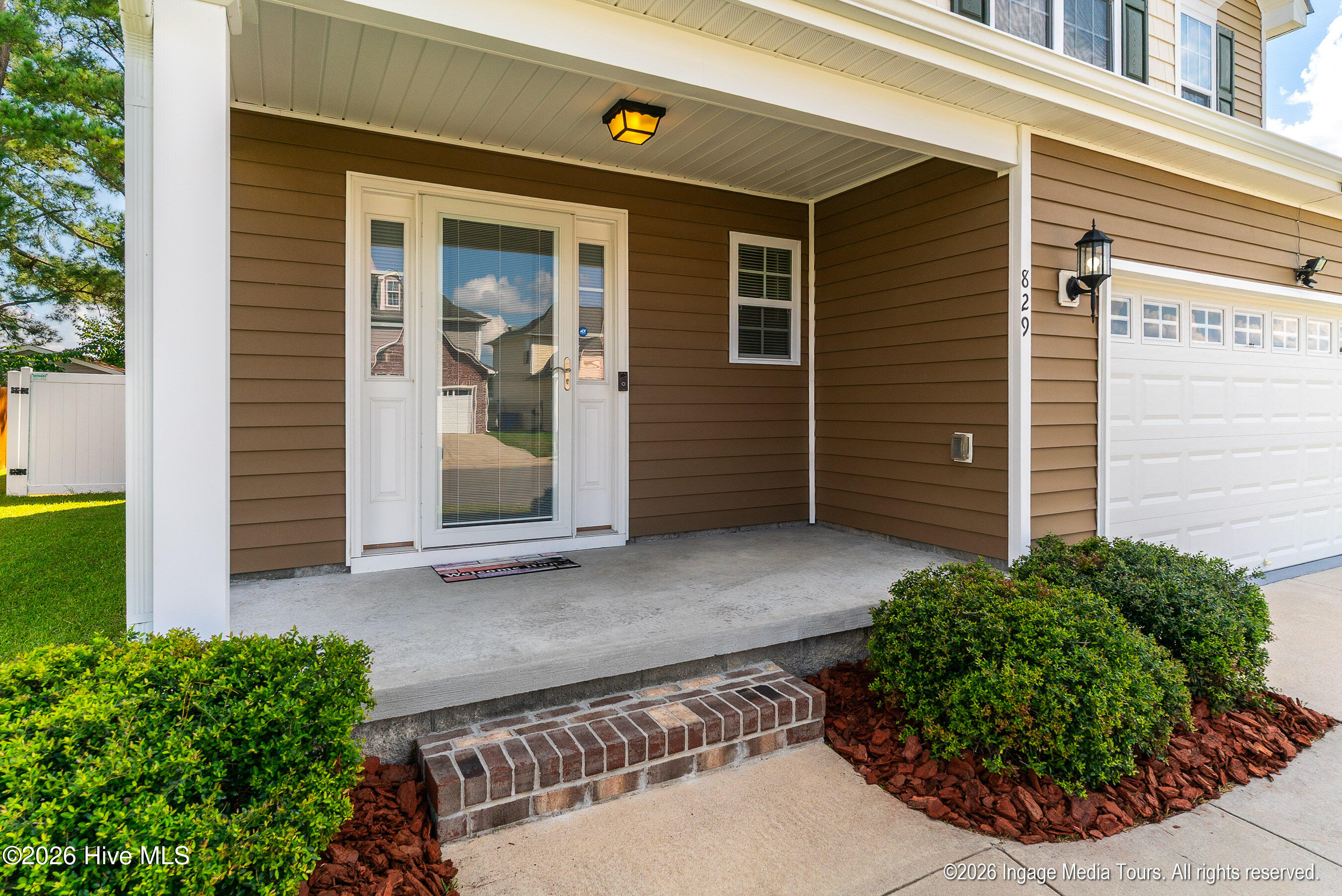 829 Jade Lane Property Photo 4