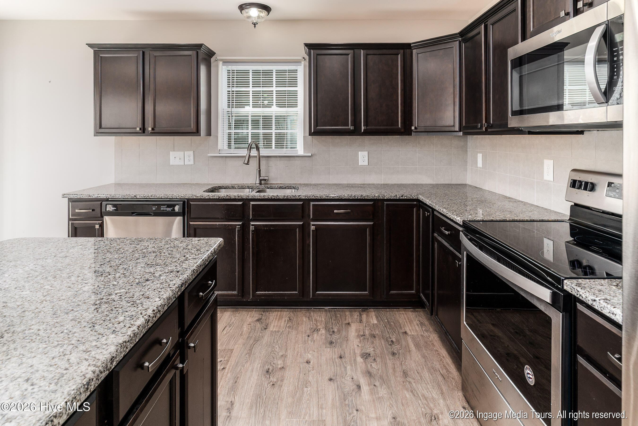 829 Jade Lane Property Photo 17