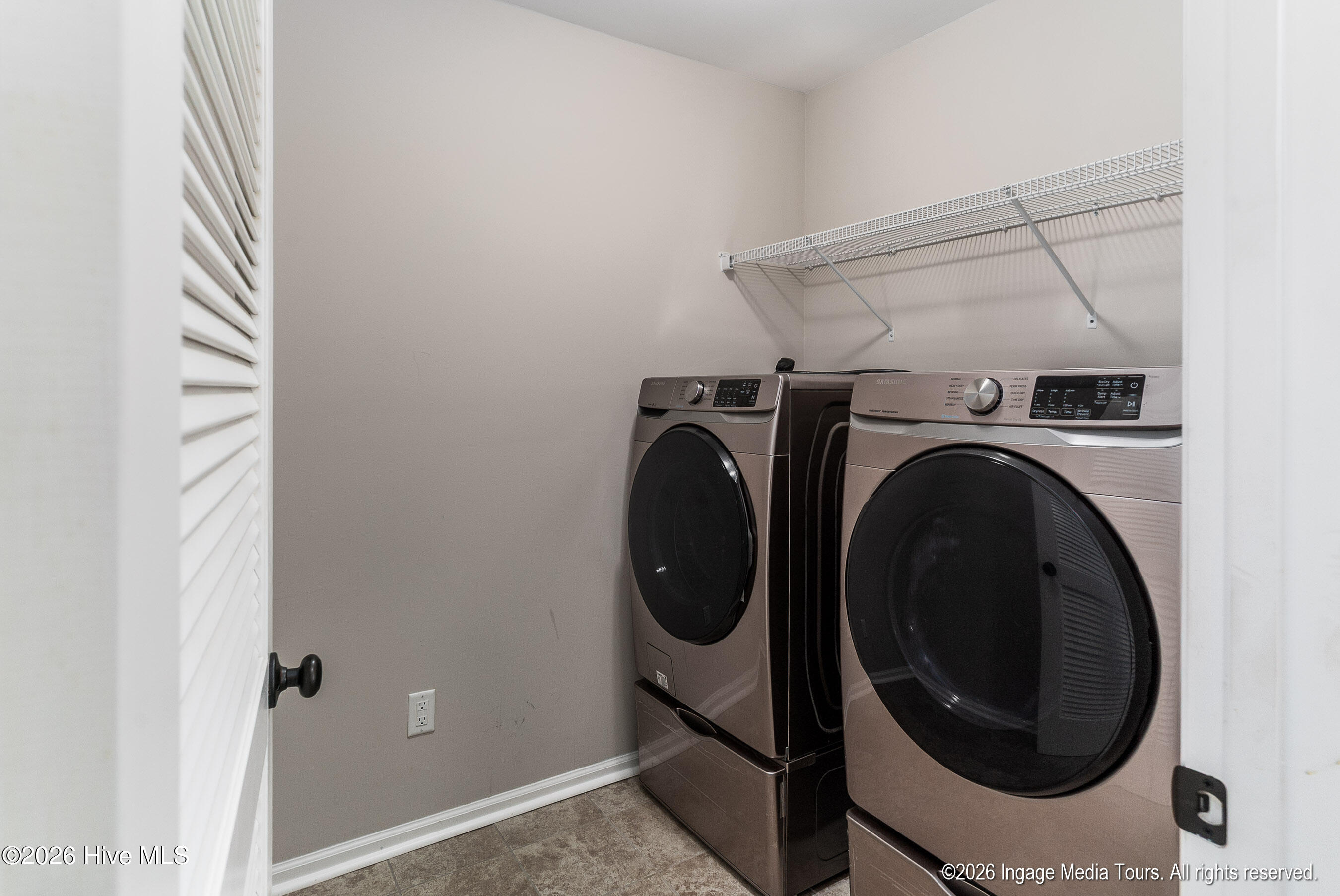 829 Jade Lane Property Photo 35