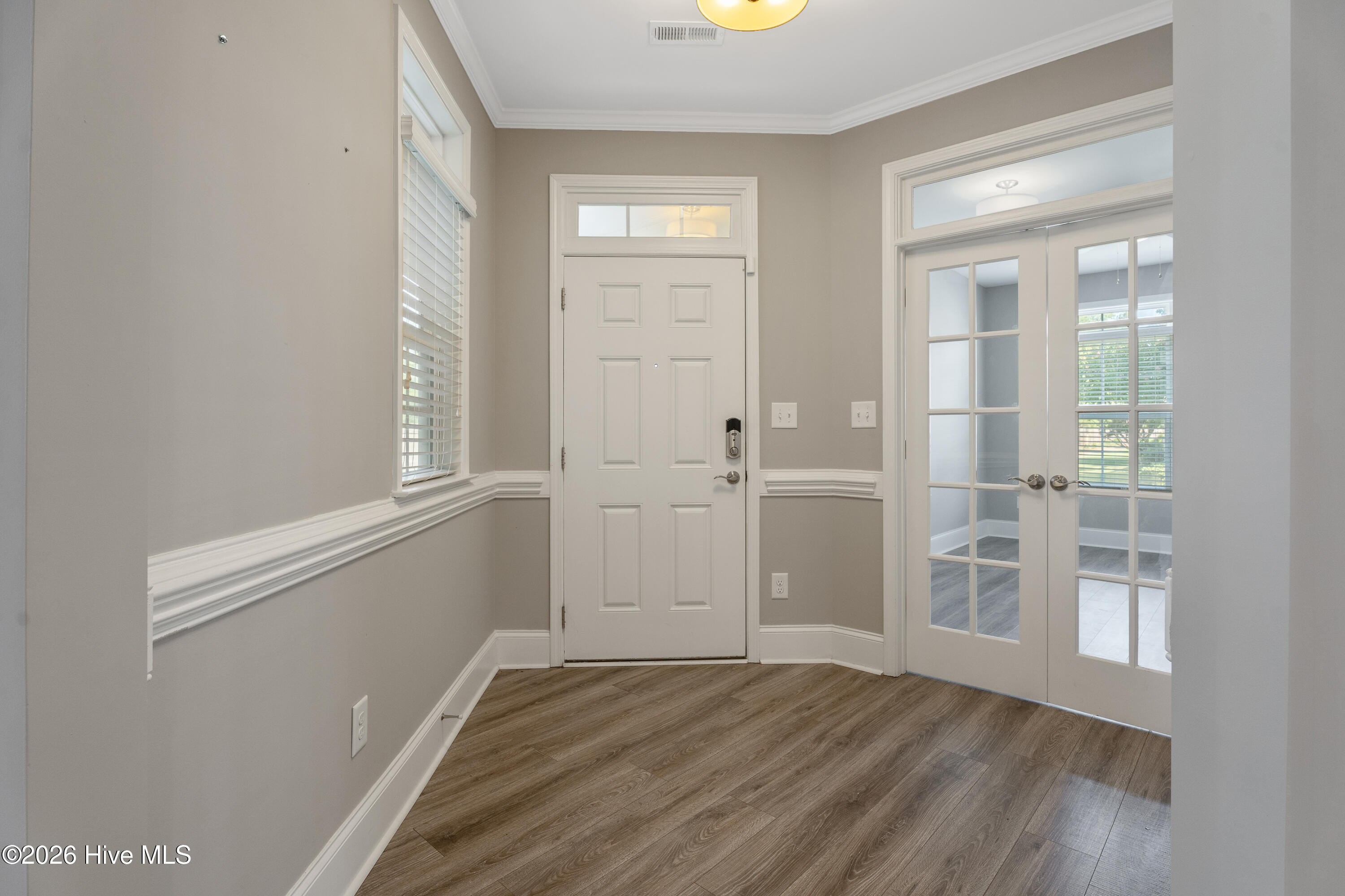 170 Nandina Court Property Photo 6