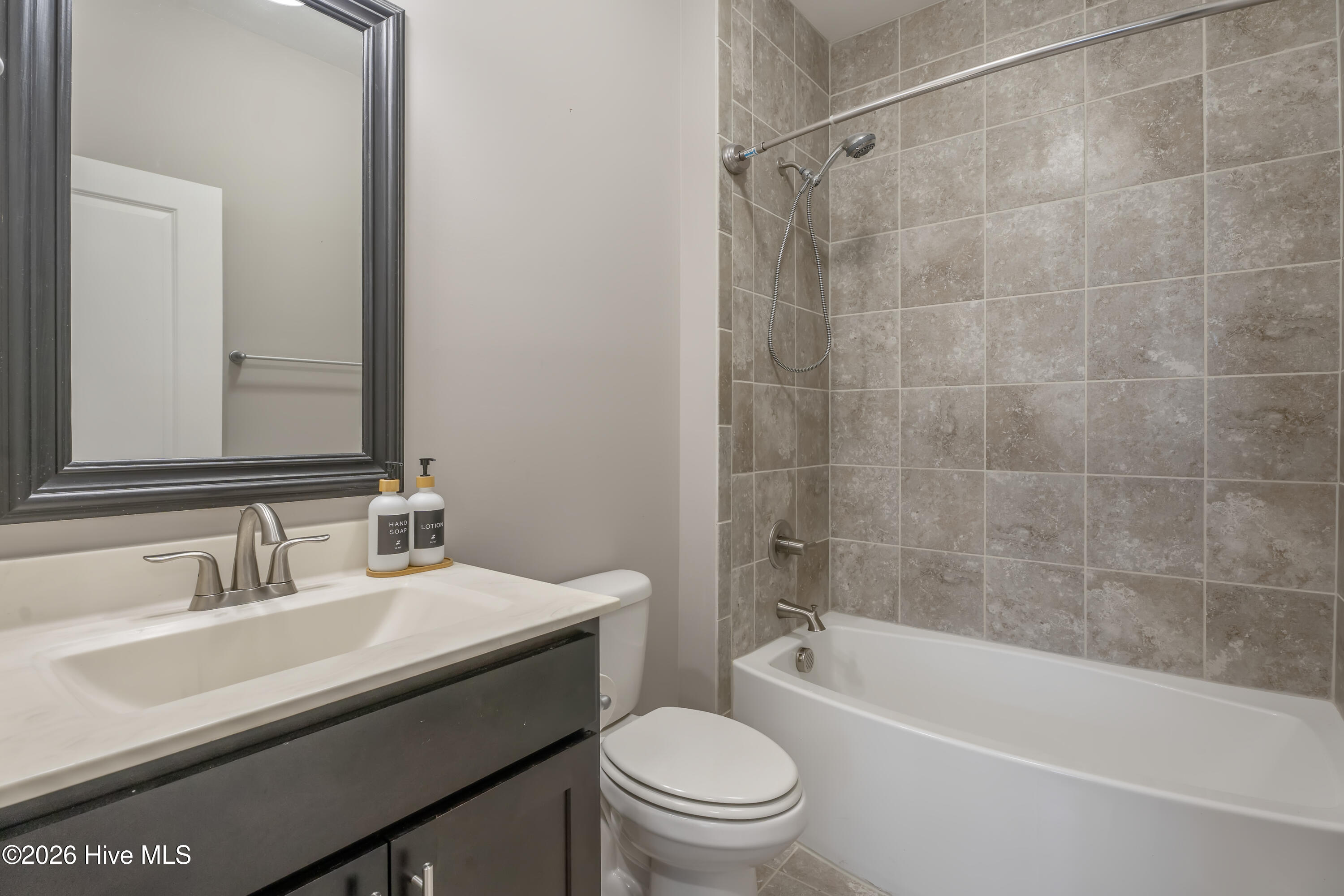 170 Nandina Court Property Photo 40