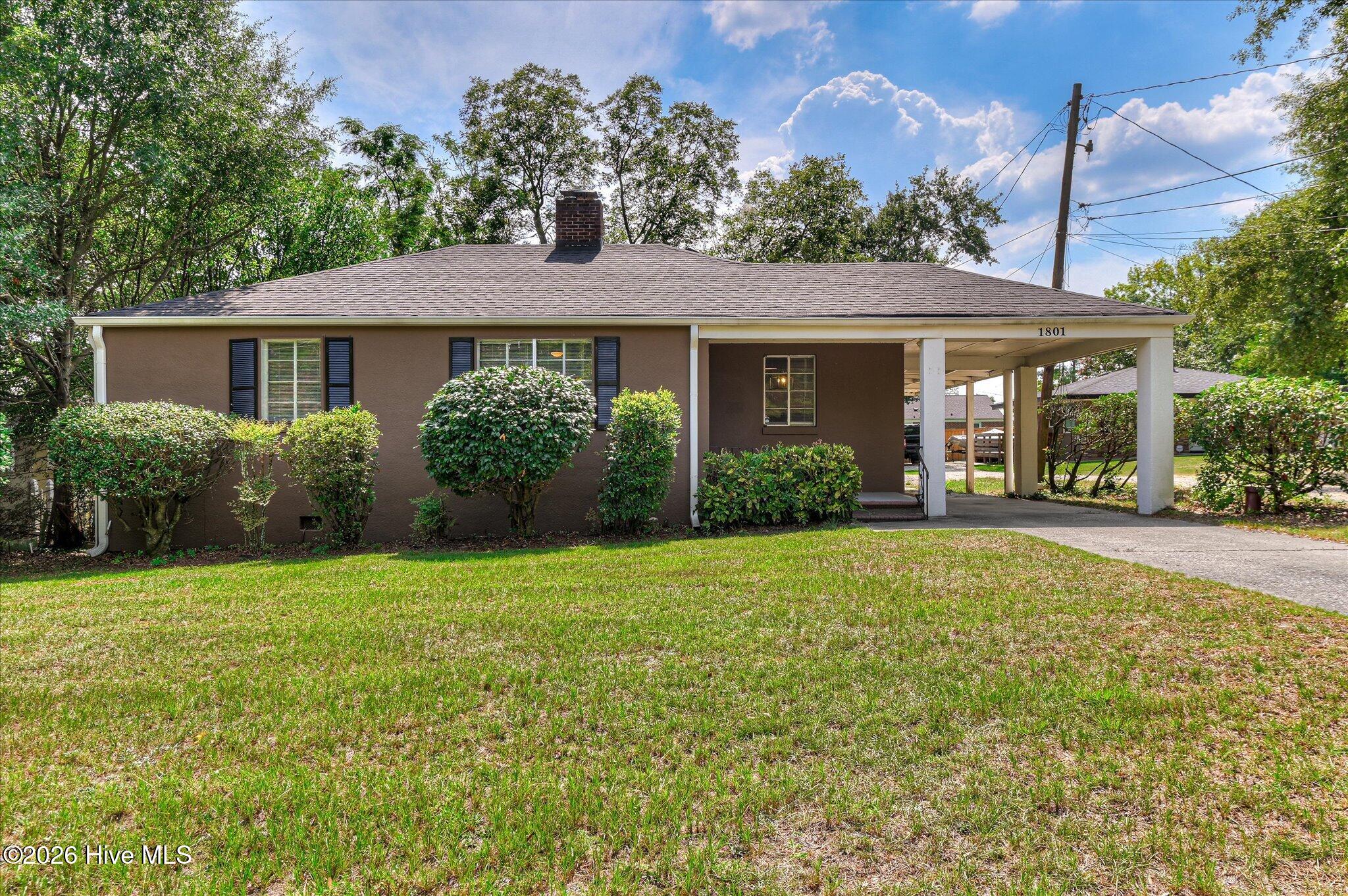 1801 Heath Street Property Photo 1