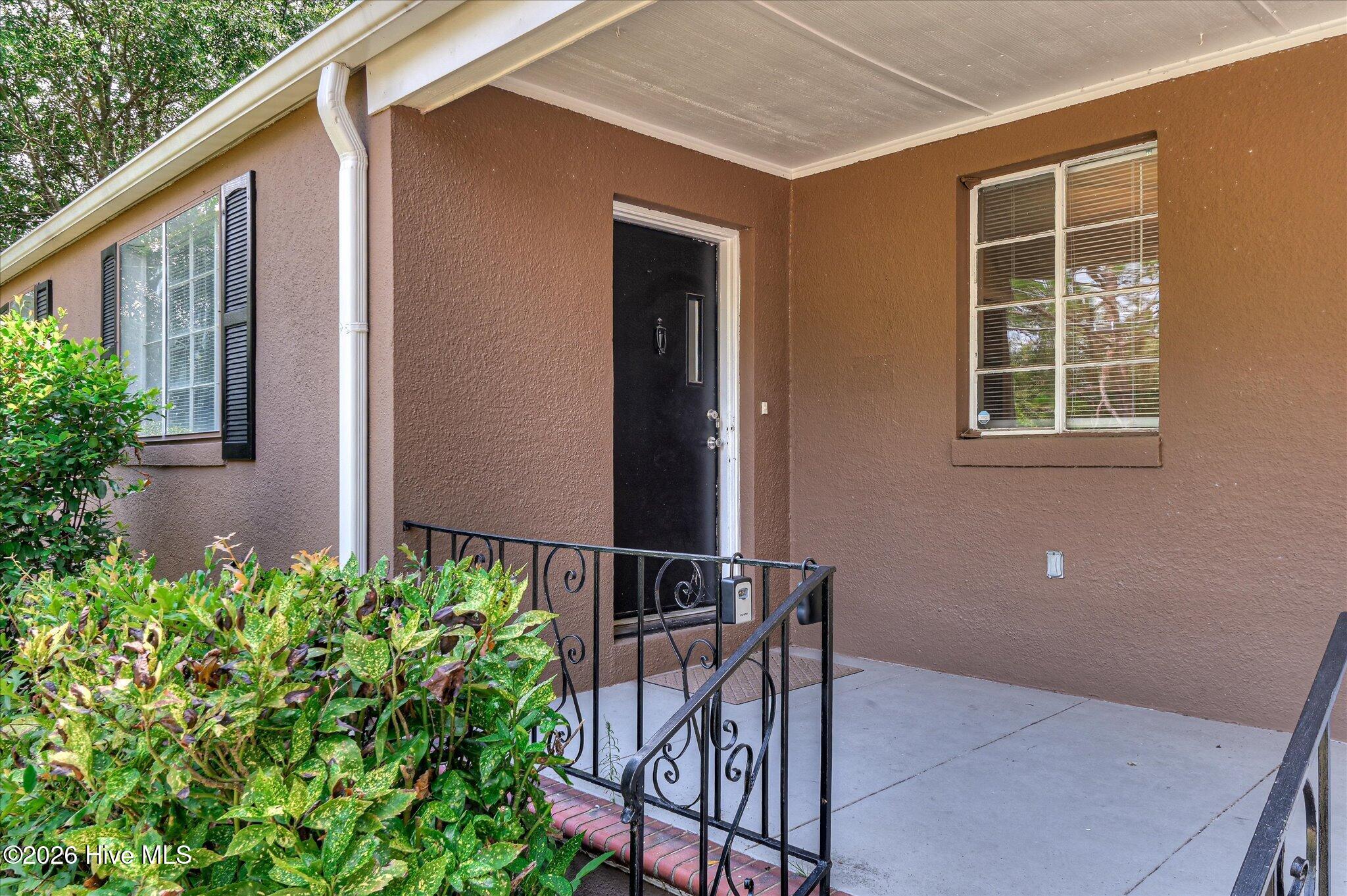 1801 Heath Street Property Photo 3