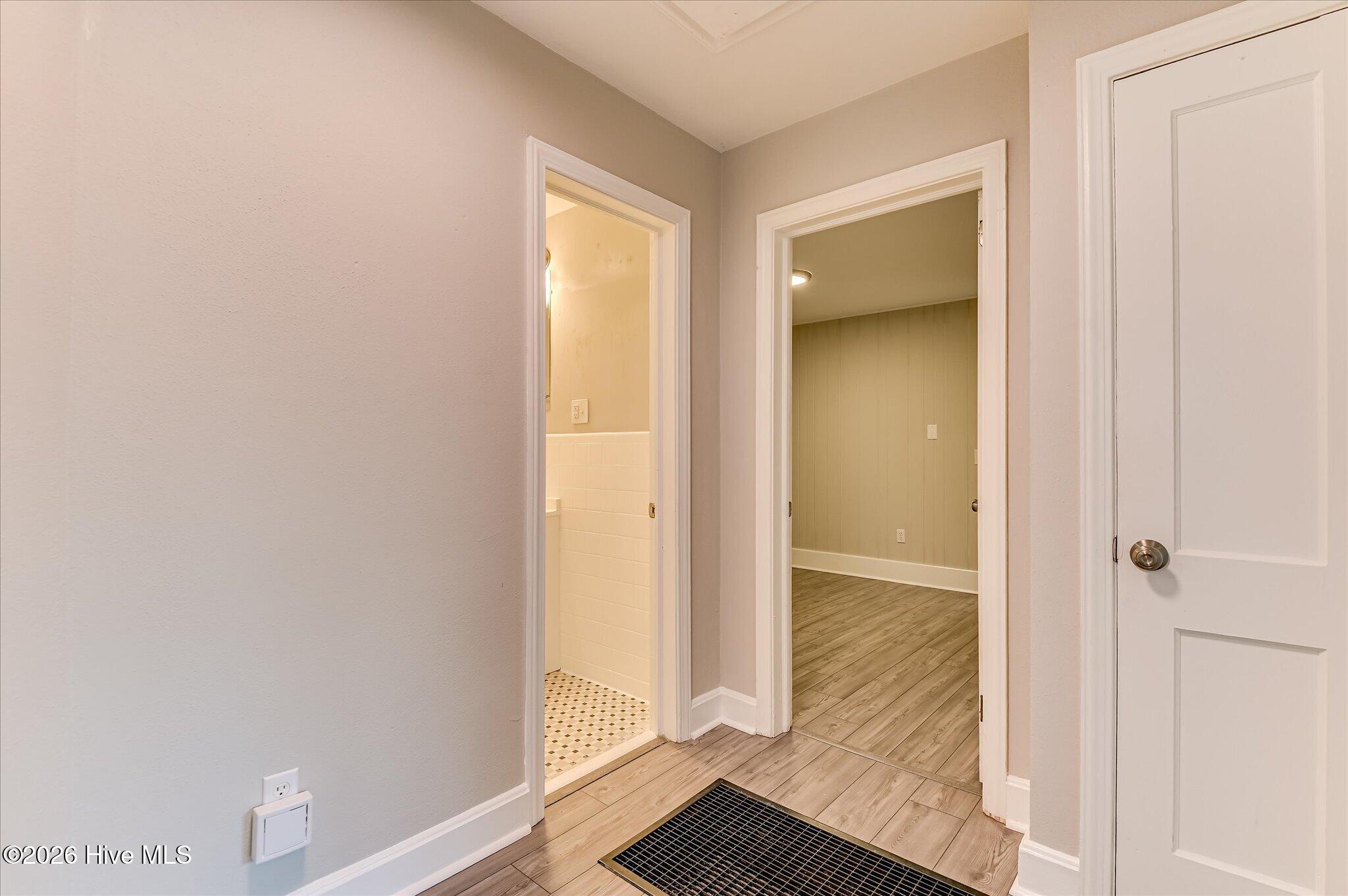 1801 Heath Street Property Photo 24