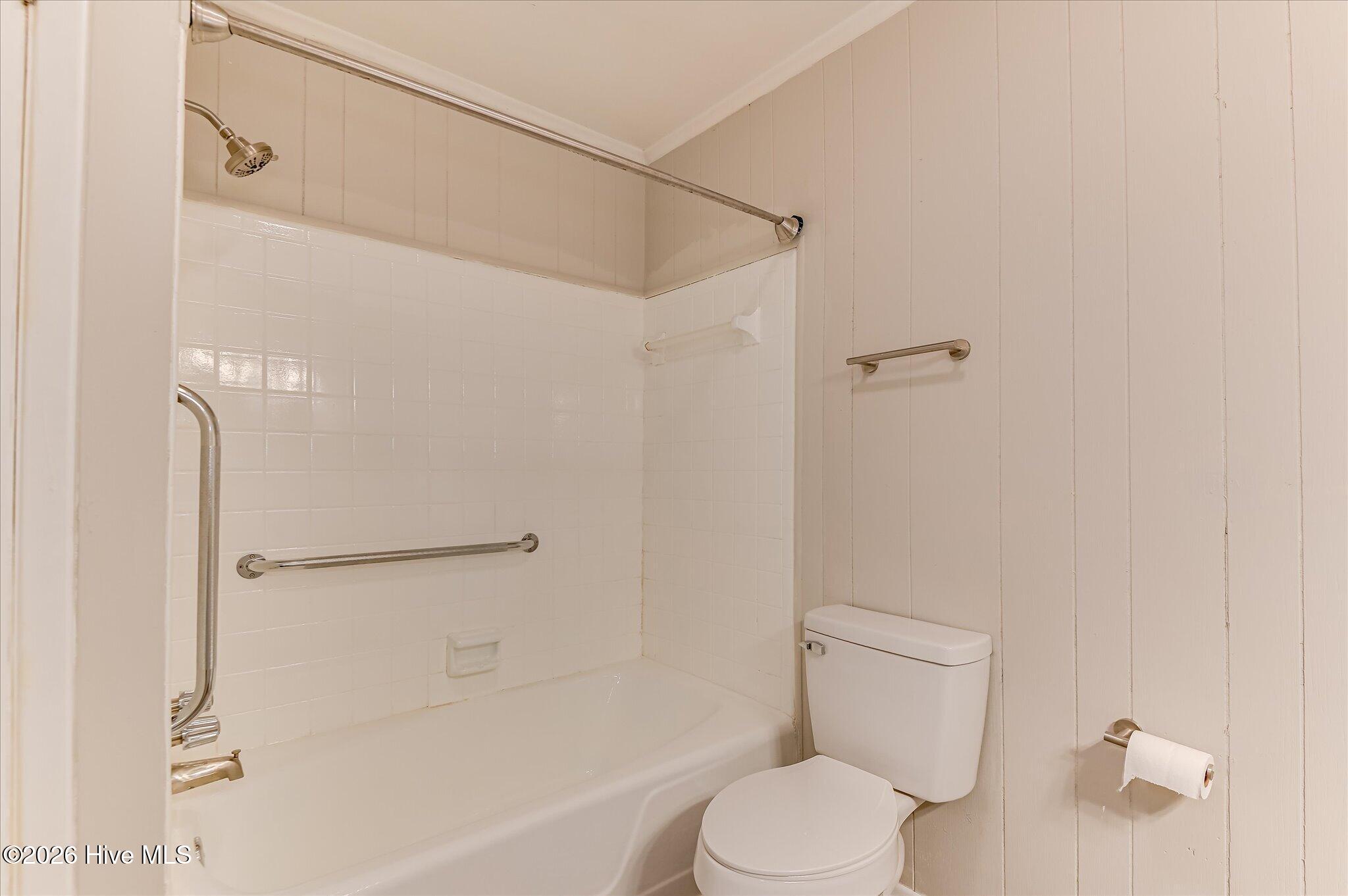 1801 Heath Street Property Photo 31